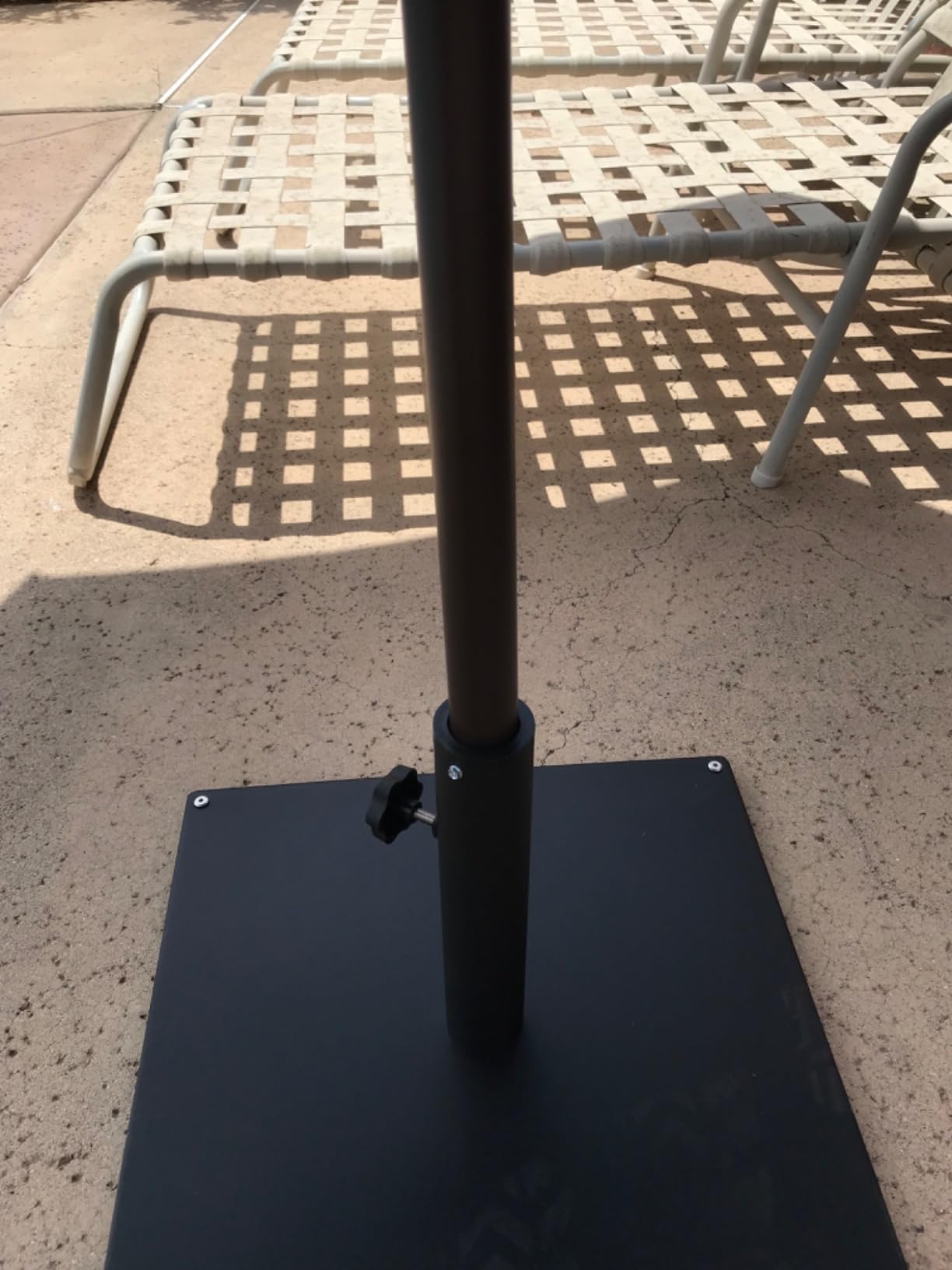 Tropishade Steel Plate Umbrella Base, 36 lbs, Black customer photo 1