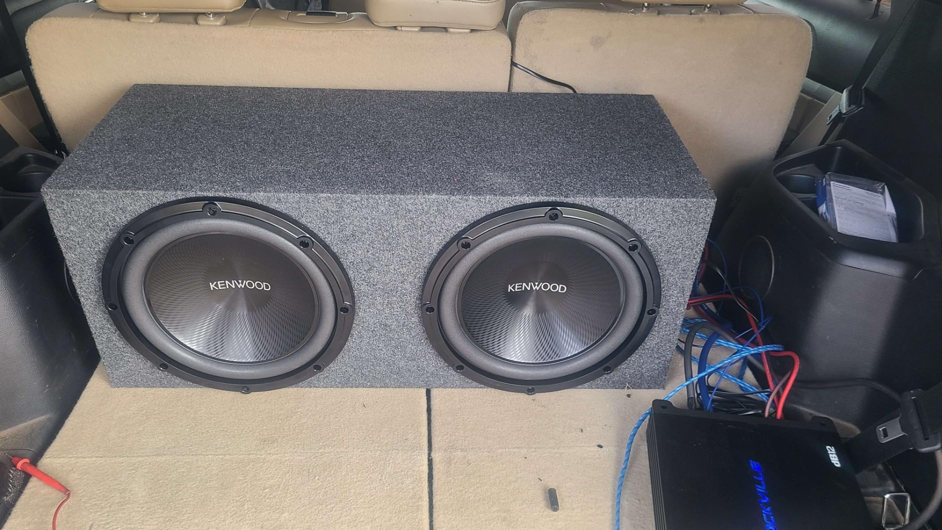 QPower 12 Inch Heavy Duty Dual Sealed Carpet Covered Car Audio Vehicle Subwoofer Enclosure Woofer Box with Spring Loaded Terminals, Charcoal Gray customer photo 1
