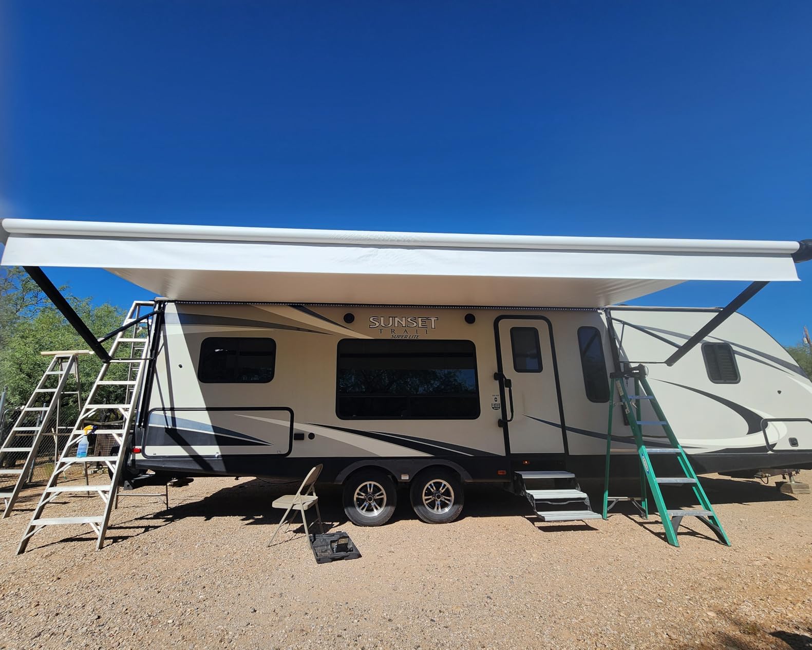 Solera Universal Fit Heavy-Duty Vinyl RV Patio Awning Replacement Fabric Solid Black 18' Awning (17'4