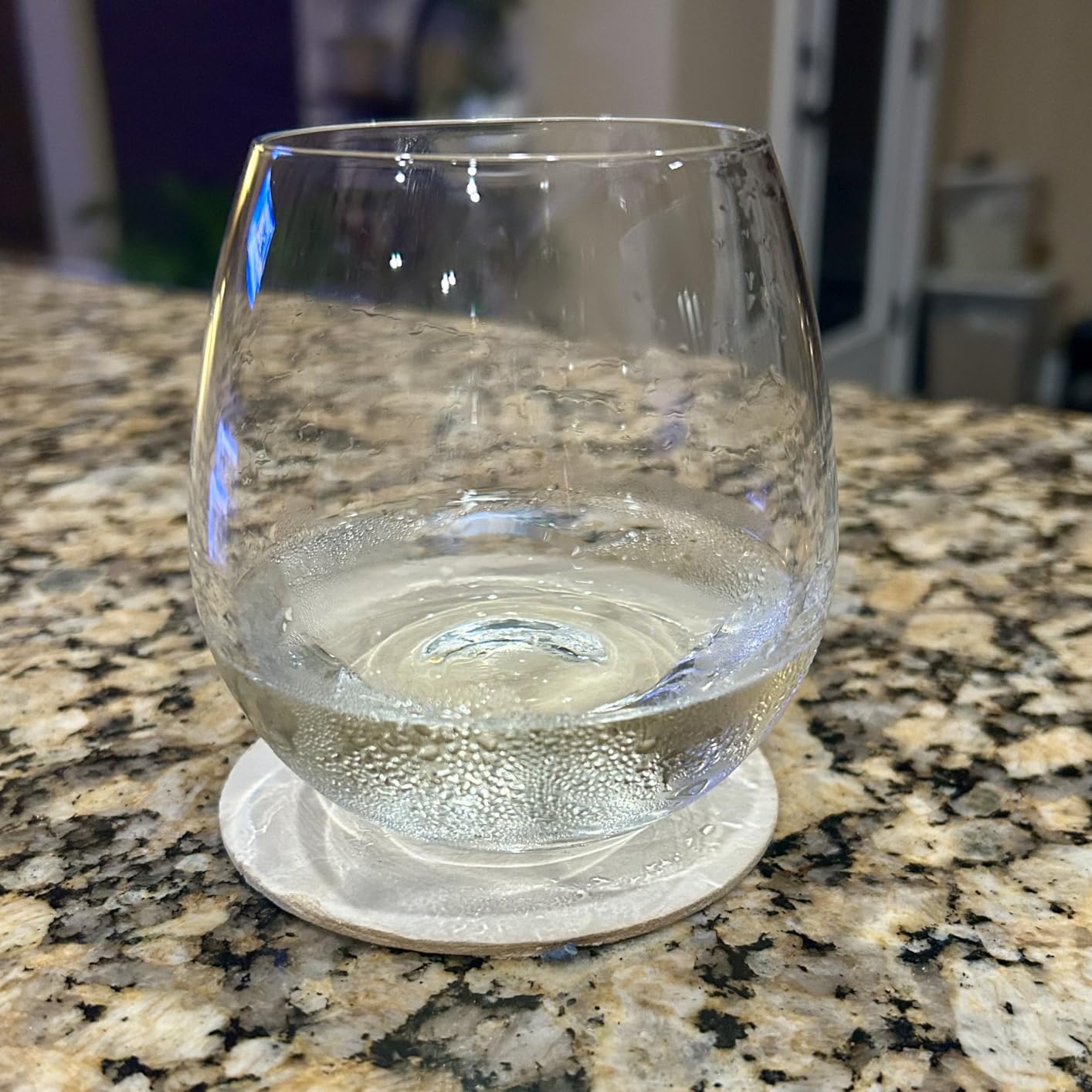 JoyJolt Spirits Stemless Wine Glasses for Red or White Wine (Set of 4) - 15-Ounces customer photo 1