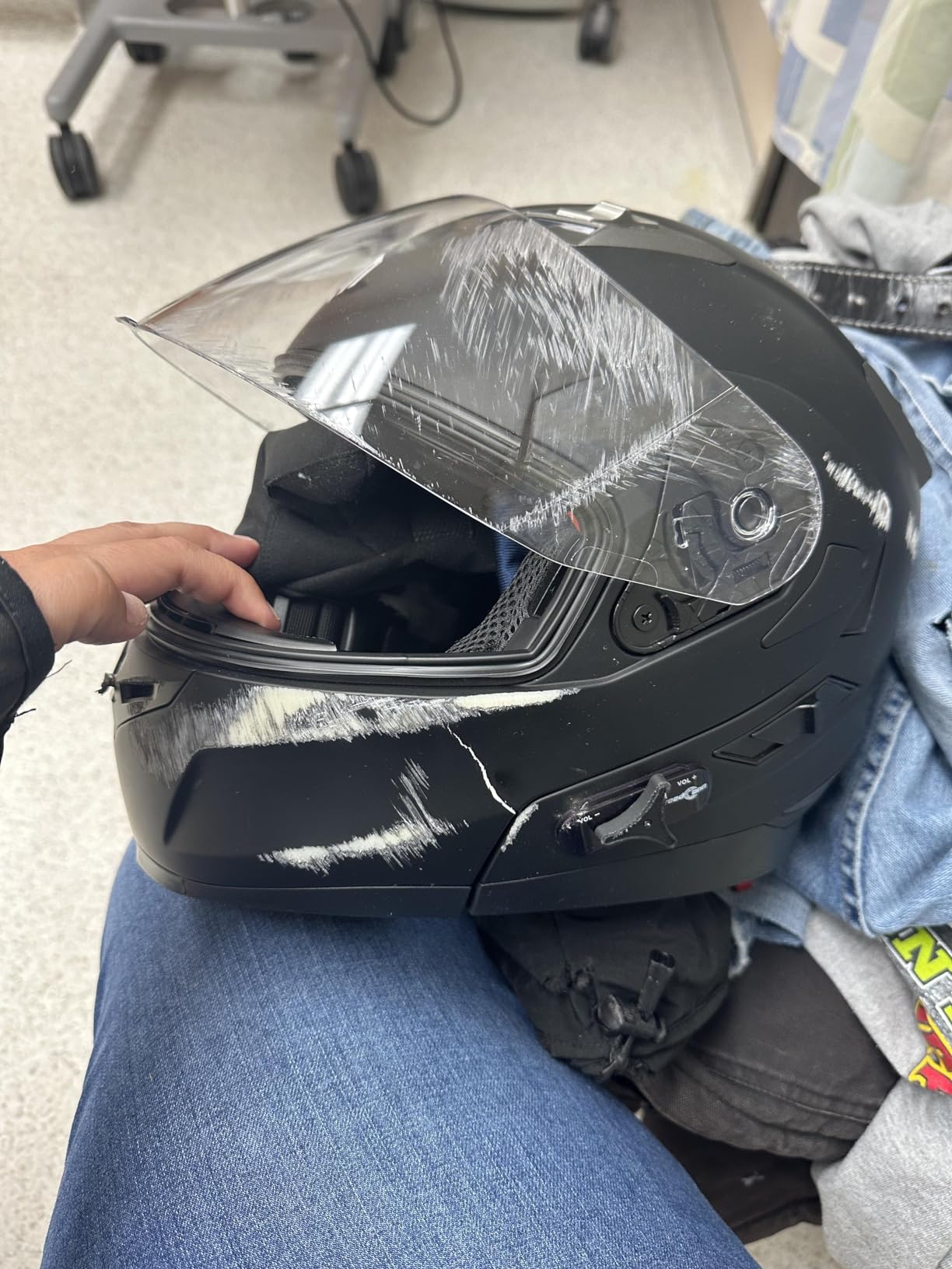 ILM Bluetooth Integrated Modular Motorcycle Helmet 953/953Pro/953Max | DOT-Certified, Bluetooth 5.0, 8hr Talk Time, Intercom 1680ft customer photo 1