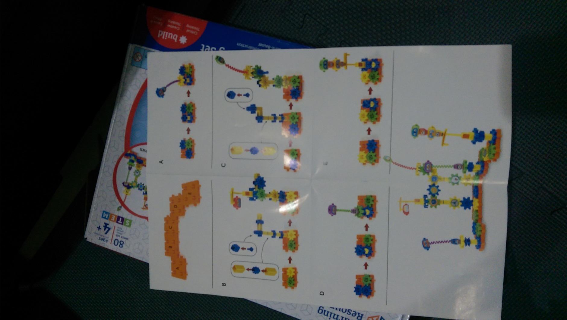 Learning Resources Gears! Gears! Gears! Space Explorers Building Set customer photo 2