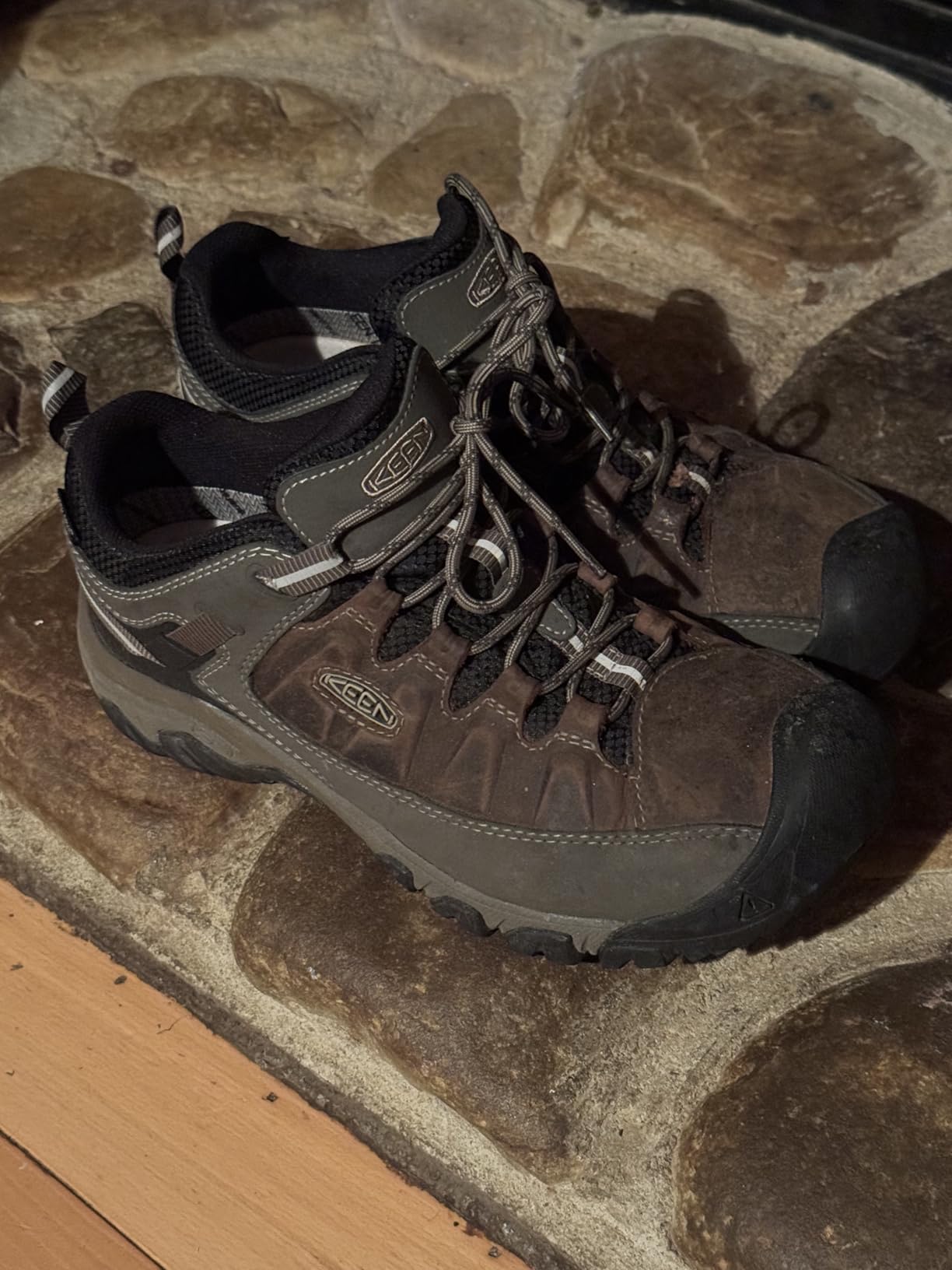 KEEN Men's Targhee 3 Low Height Waterproof Hiking Shoes customer photo 1