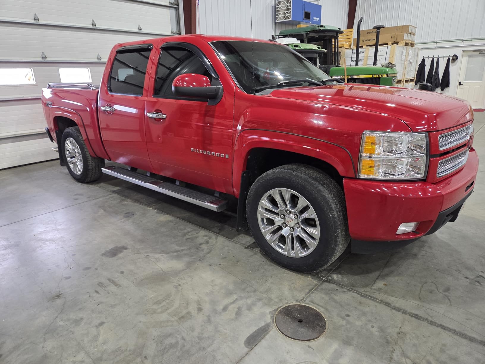 Tyger Auto Fender Flare Compatible with 2007-2013 Chevy Silverado 1500 2500 3500HD (Not Fit 07 Classic) 6.5' & 8' Bed, Fine-Textured Black Paintable Factory Style 4pc | TG-FF6C4288 customer photo 2