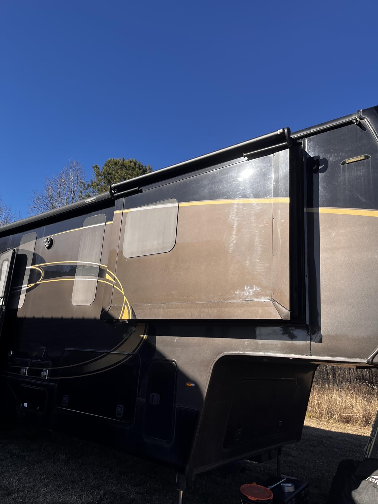 Solera Universal Slide-Topper Replacement Cut-to-Fit Fabric for 5th Wheel RVs, Travel Trailers, Motorhomes, 50' x 48