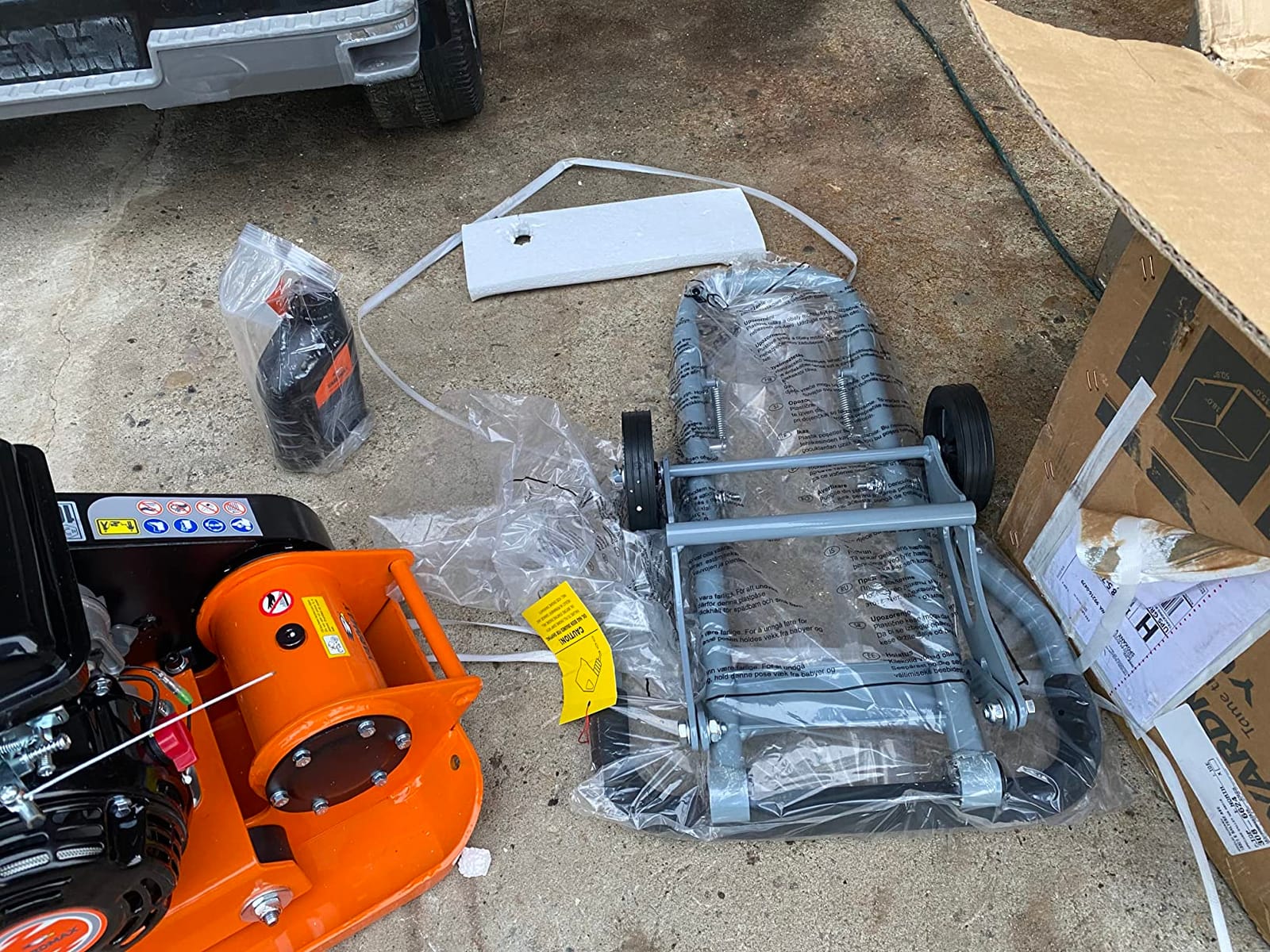 YARDMAX YC0850 1850 lb. Compaction Force Plate Compactor, 2.5 hp, 79cc, 5900 BPM customer photo 1