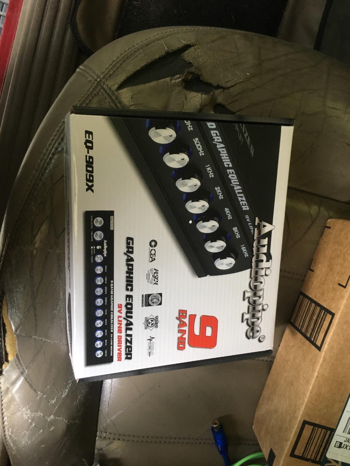 Audiopipe EQ-909X 9 Band Graphic Equalizer with 9 V LINE Driver customer photo 1