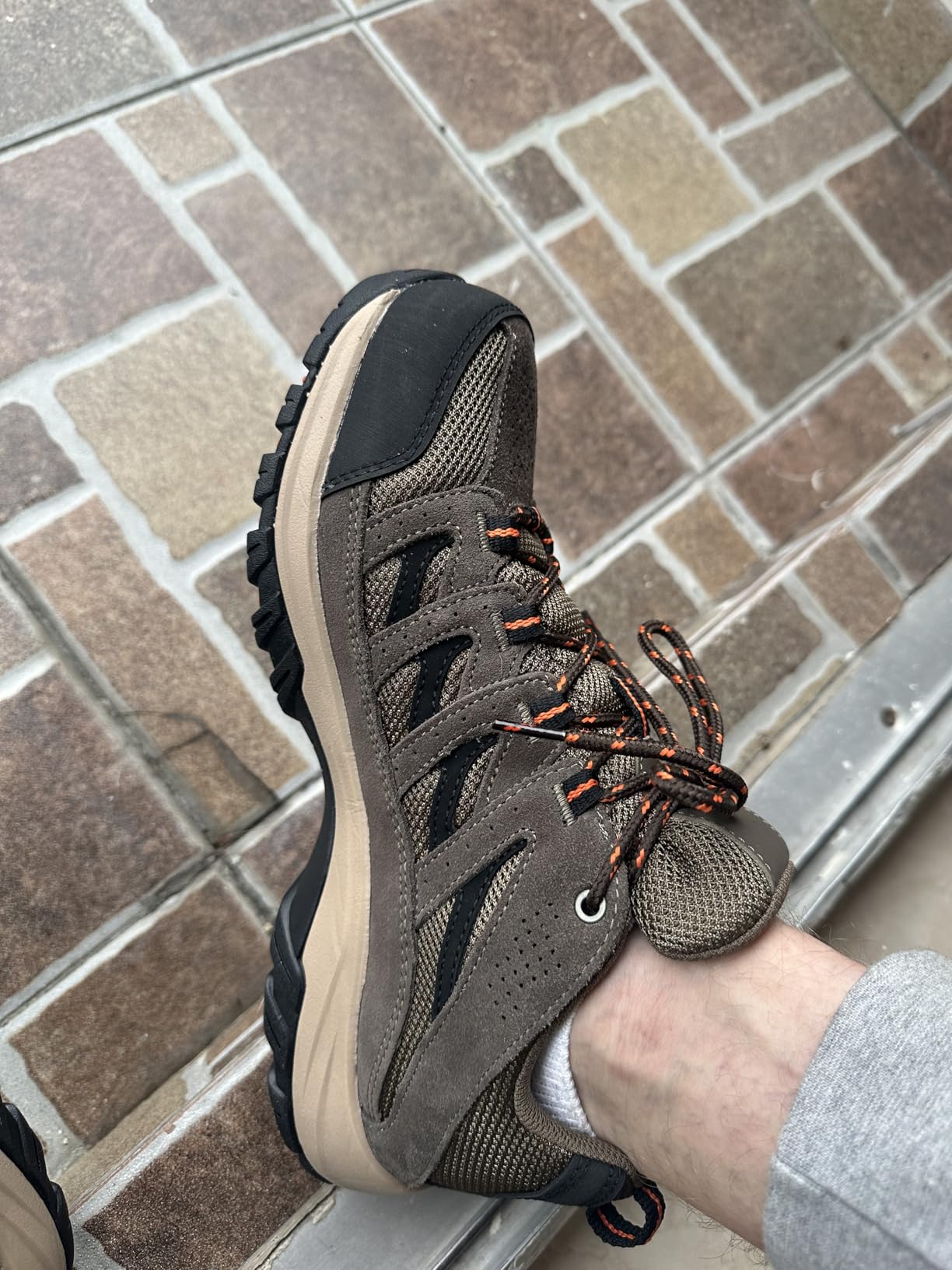 Columbia Men's Crestwood Hiking Boots | High Traction, Lightweight, Breathable, Wide Fit Available customer photo 2