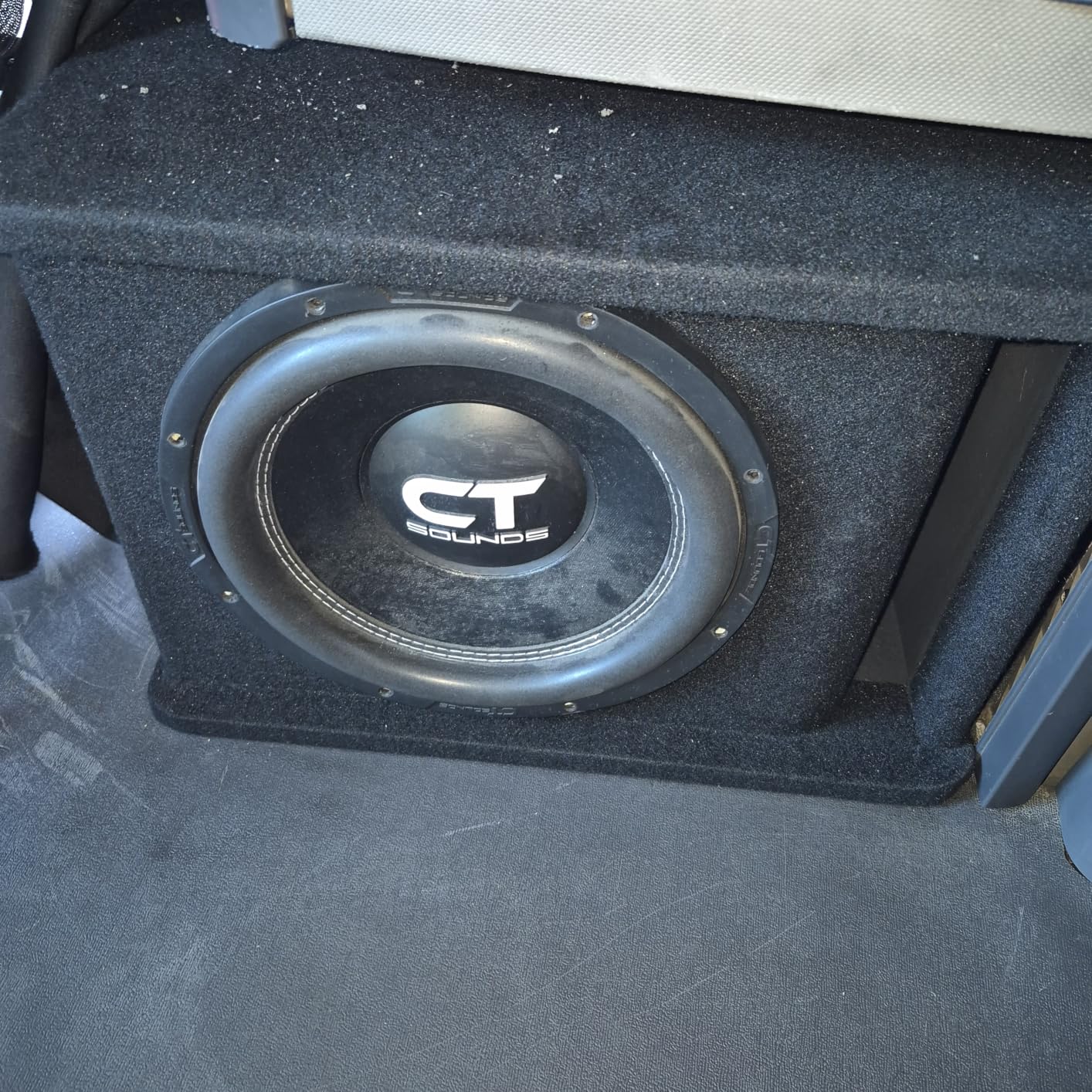 Skar Audio SK1X12V Single 12