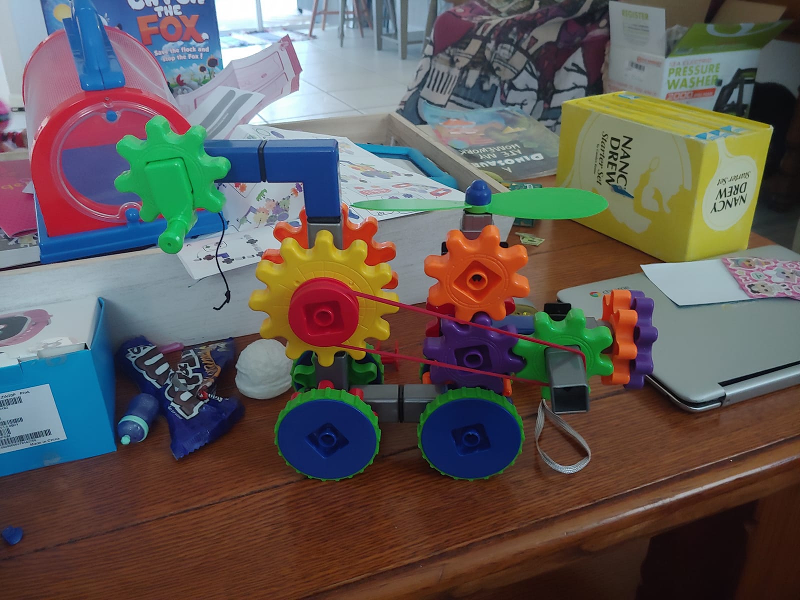Learning Resources Gears! Gears! Gears! Machines in Motion Building Set customer photo 1