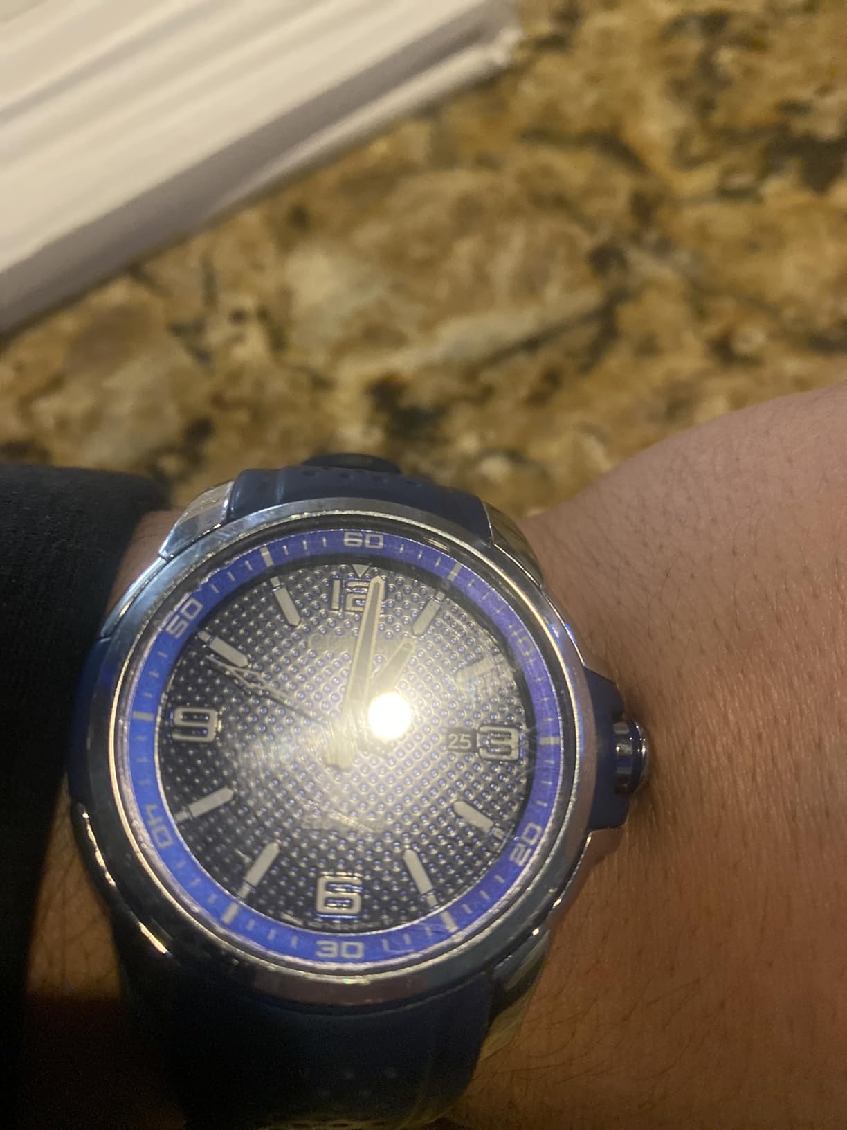 Citizen Men's Eco-Drive Weekender Watch in Stainless Steel with Blue Polyurethane Strap, Blue Dial (Model: AW1158-05L) customer photo 1