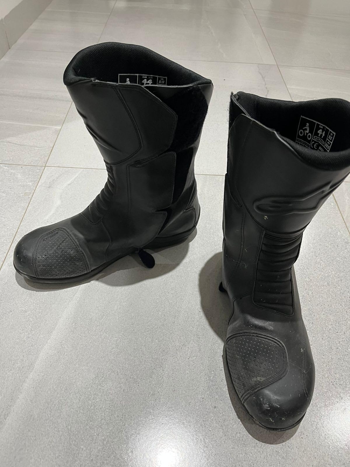Alpinestars Andes V2 Drystar Boots, Waterproof Touring Motorcycle Boots, CE Certified Protection & Comfort customer photo 1