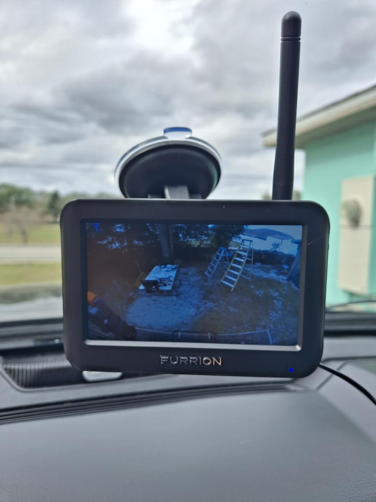 Furrion Vision S Wireless RV Backup Camera System, 4.3