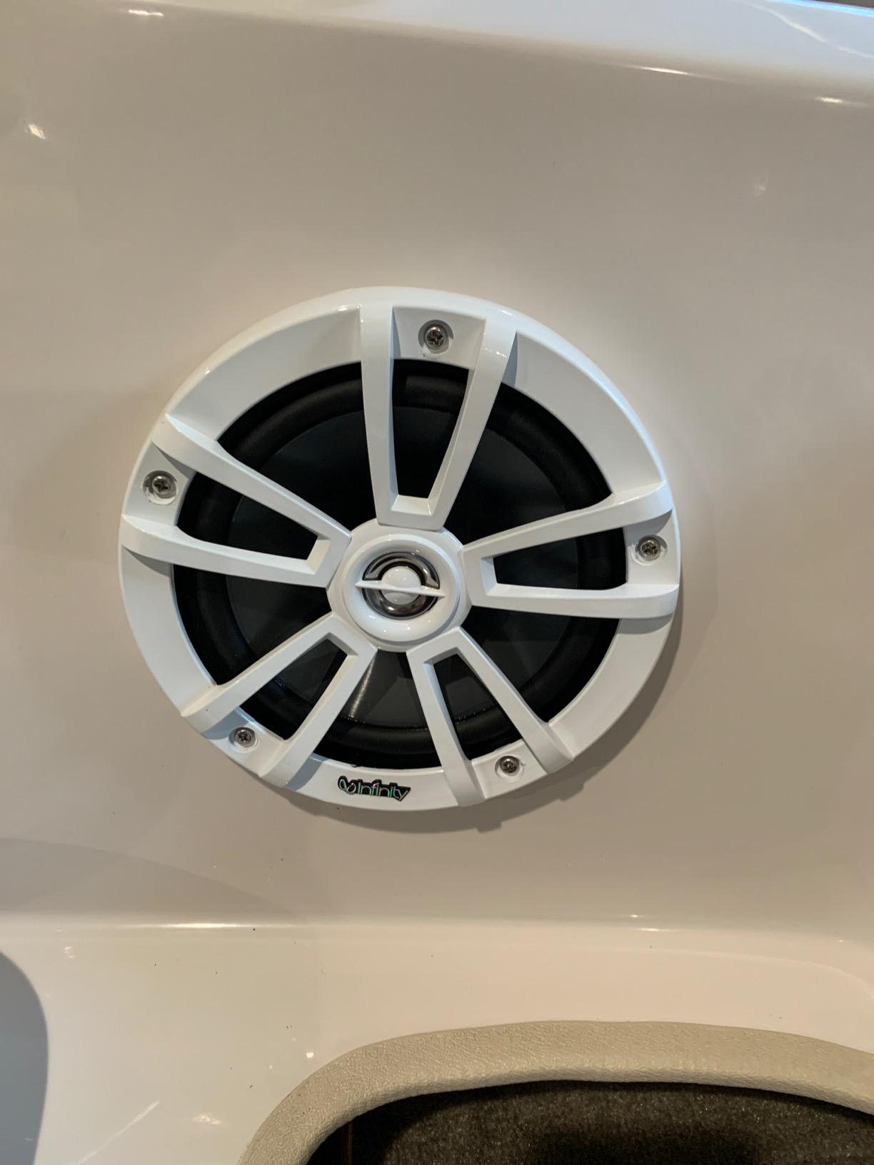 Infinity 622MW 450W 6.5