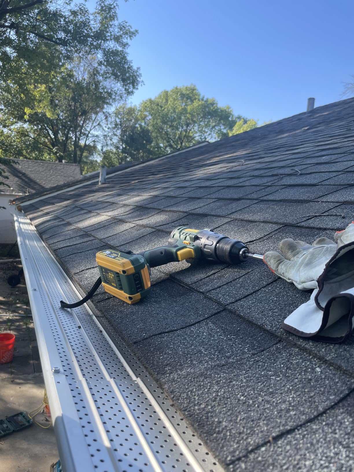 FlowGuard USA Made Professional DIY 6 Inch 50-Year Gutter Cover System - Brown - Aluminum Gutter Guards - 102 Feet - by FlexxPoint customer photo 2