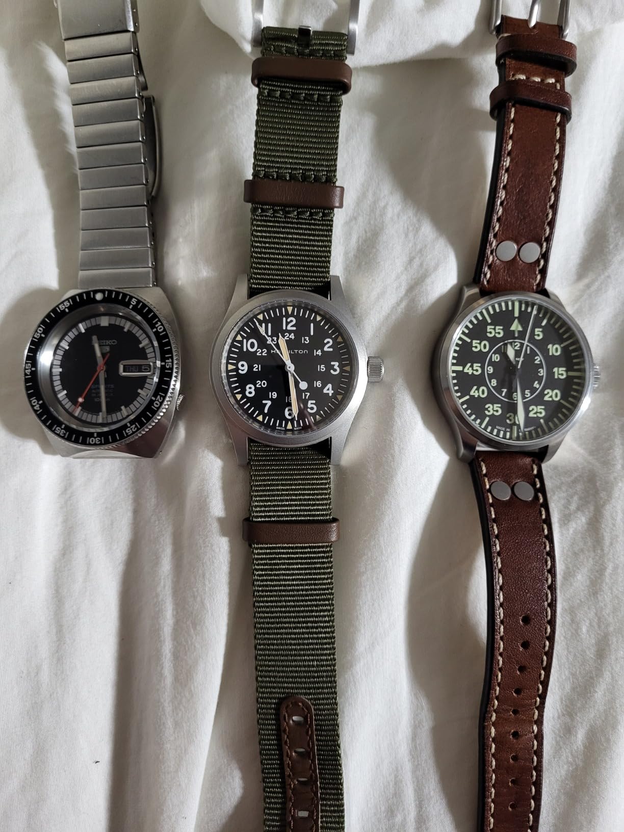 Hamilton Khaki Field Mechanical Men's Watch, 38mm Stainless Steel Case, Swiss Made, Black Dial, Sapphire Crystal, Textile Strap customer photo 1