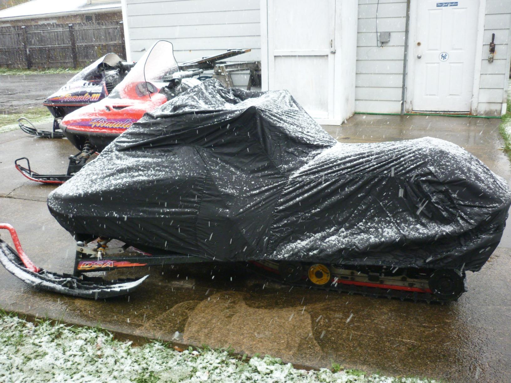 Lunatic Snowmobile Cover Universal Water Resistant customer photo 1