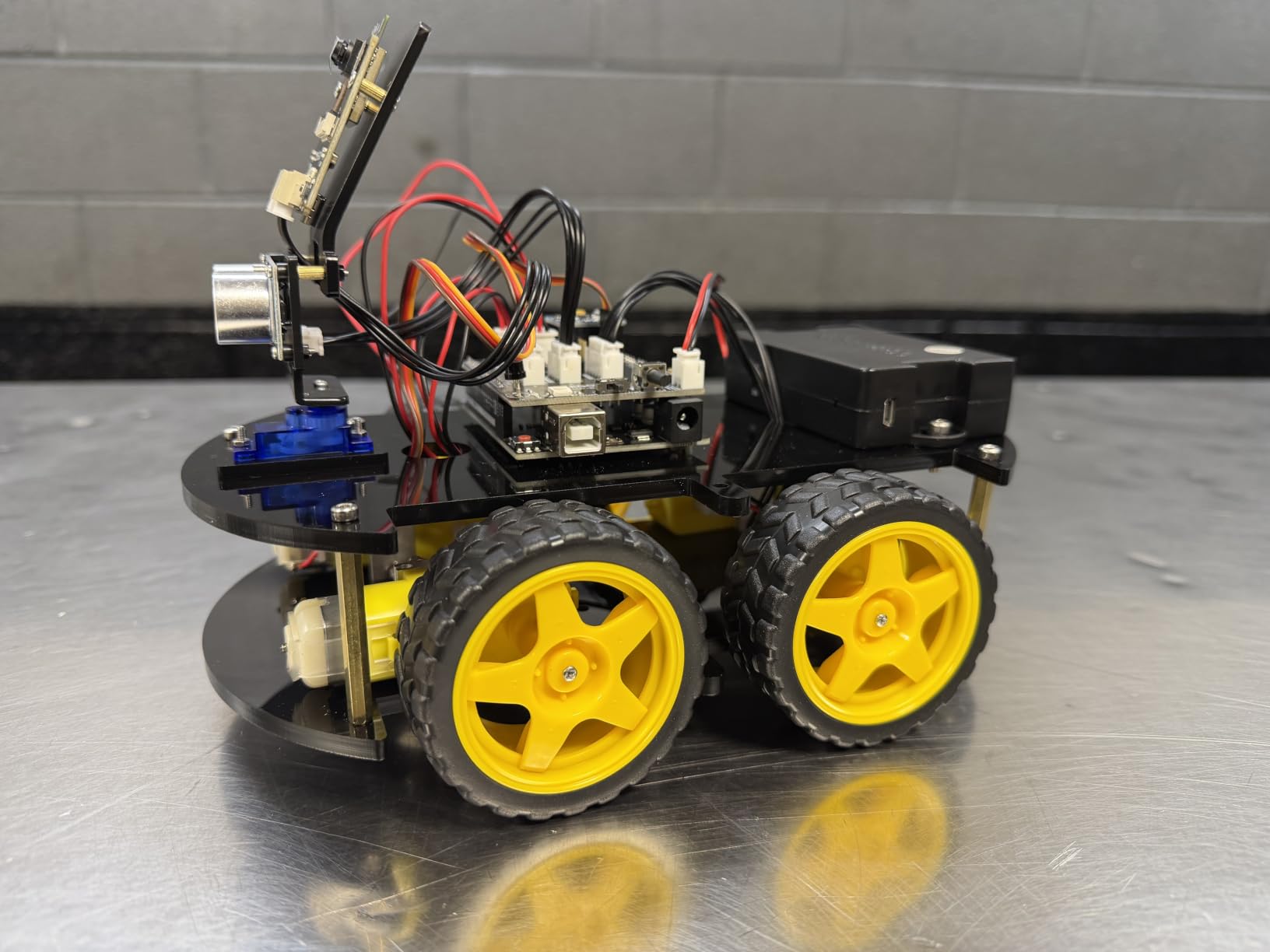 ELEGOO UNO R3 Smart Robot Car Kit V4 for Arduino Robotics for Kids Ages 8-12 12-16 STEM Science Kits Coding Gifts customer photo 1