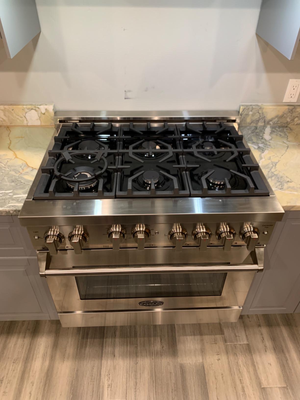 36 in. Vista Coll 5.4 cu ft 6 Burner Gas Range, Convection, Stainless Steel | Cosmo COS-GRP366 LED Light Panel, Cast Iron Grates, Auto Re-Ignition, Oven Fan Circulation, Liquid Propane Convertible customer photo 2