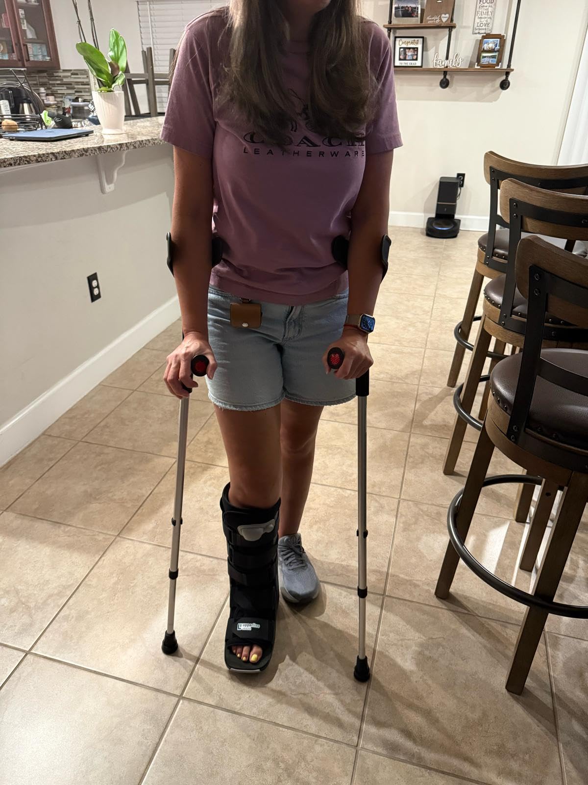 PEPE Mobility Forearm Crutches for Adults (x2 Units) Open Cuff | Adjustable Height, Aluminium, Lightweight Elbow Crutches, Black, Made in Europe customer photo 1
