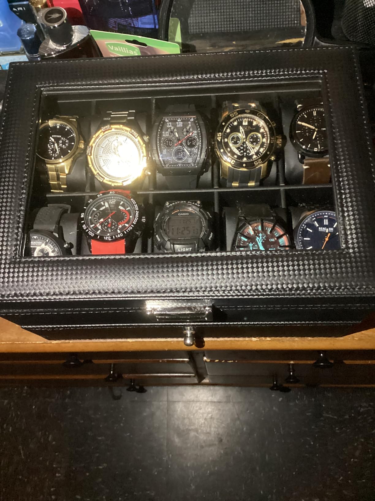 BEWISHOME Watch Case, 20-Slot Watch Box Organizer with Large Glass Lid | Watch Cases for Men with Removable Watch Pillows, Synthetic Leather, Watch Storage Box, Watch Display Case, Black SSH04C customer photo 1