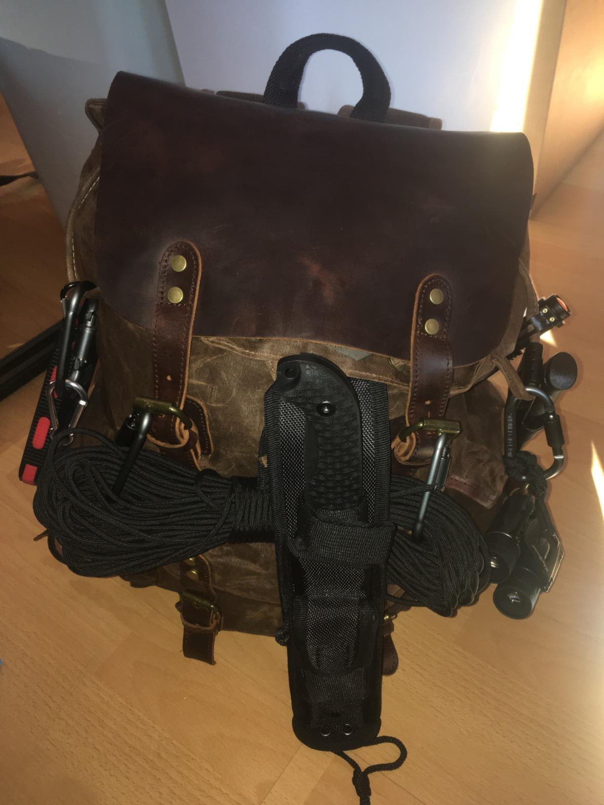 WUDON Leather Backpack for Men, Waxed Canvas Shoulder Rucksack Carry-On Travel Backpack customer photo 2
