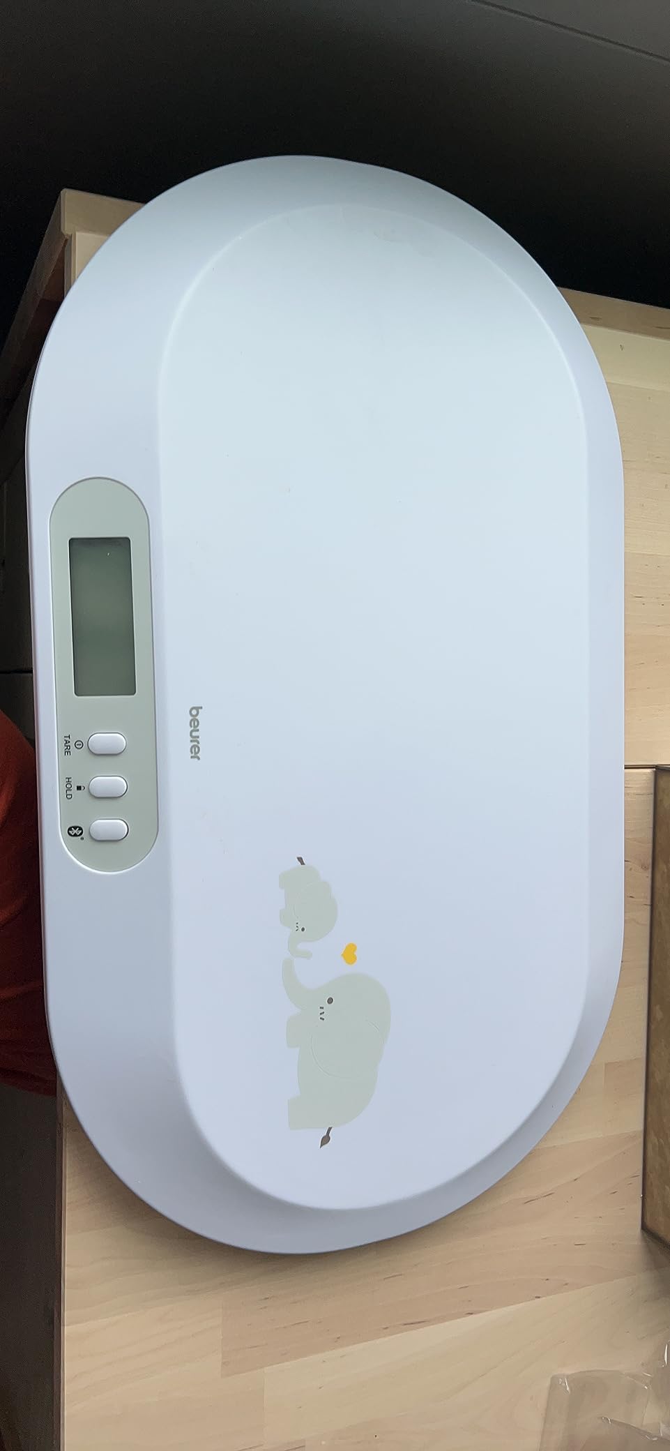 Beurer BY90 Digital Baby & Pet Scale with Bluetooth for Infants, Cats & Dogs, Weighing in Lbs/Oz/Kg up to 44 lbs, Hold & Tare Function for Accuracy & Curved Platform customer photo 2