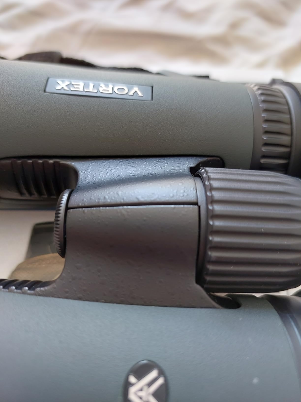 Vortex Diamondback HD 8x42 Binocular DB-214 | HD Optics, Tripod Adaptable, Waterproof, Fogproof, Shockproof, Included GlassPak - Unlimited, Unconditional Warranty customer photo 2