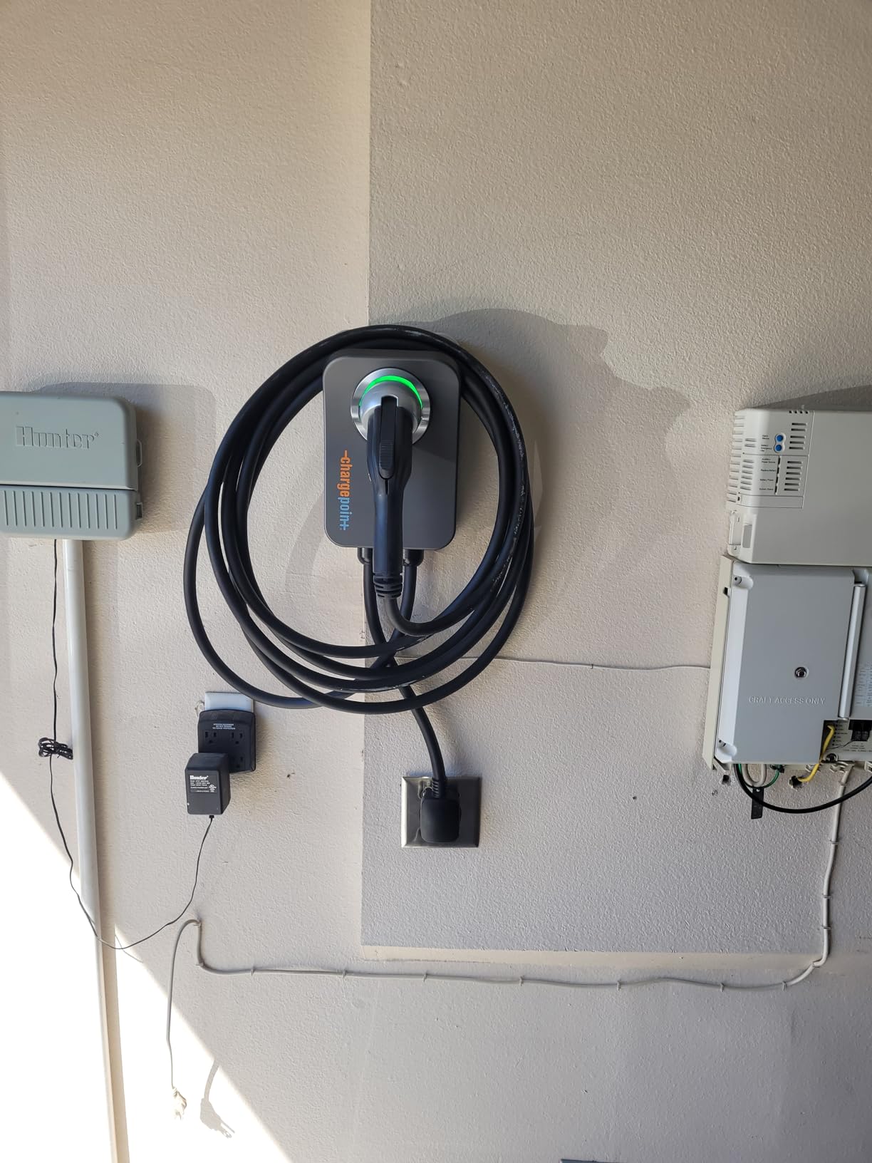 ChargePoint HomeFlex Level 2 EV Charger J1772 - NEMA 14-50 Plug customer photo 2