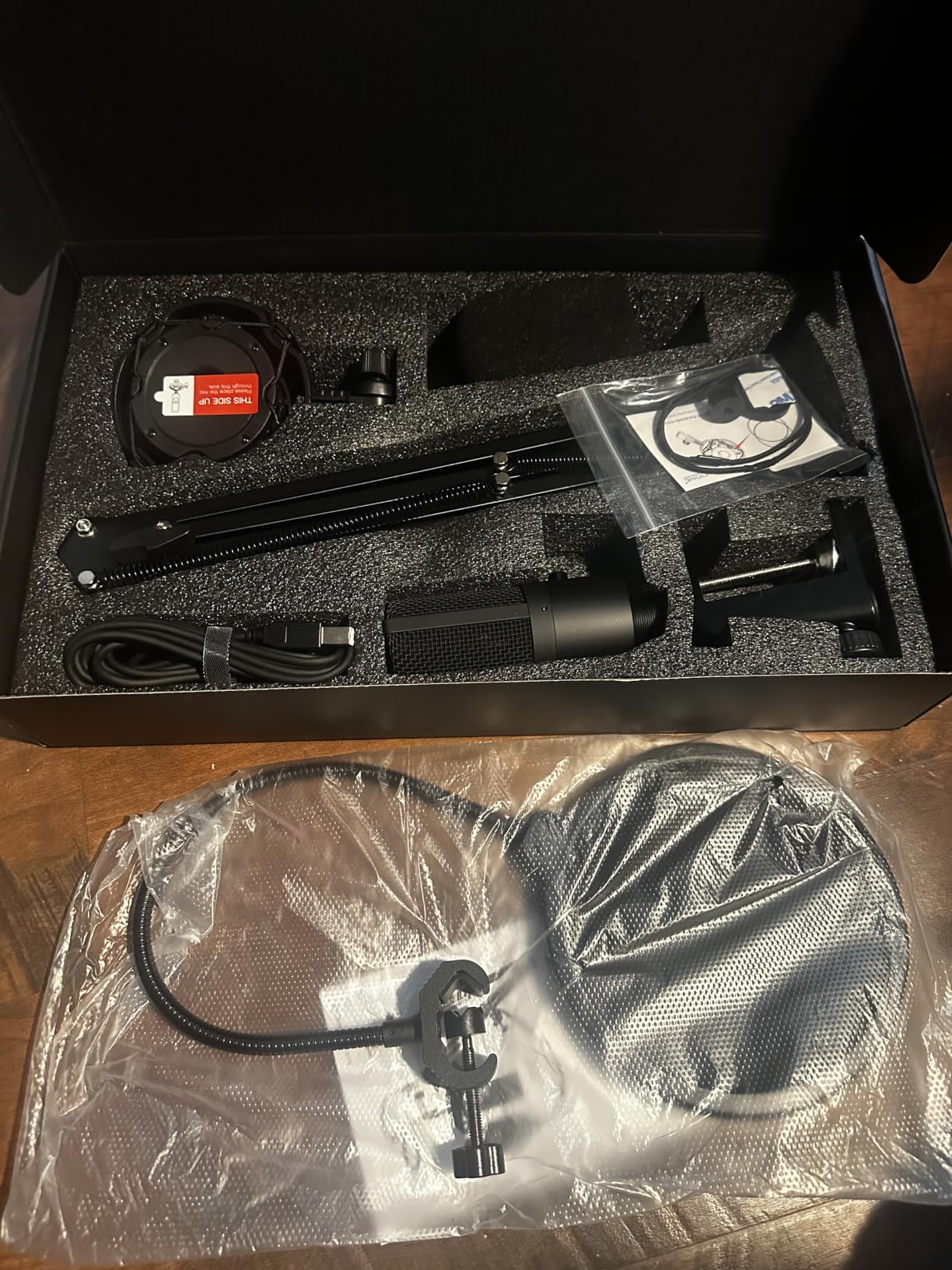 Logitech for Creators Blue Yeti Nano USB Microphone for Gaming, Streaming, Podcasting, Twitch, YouTube, Discord, Recording for PC and Mac, Plug & Play - Shadow Grey customer photo 2