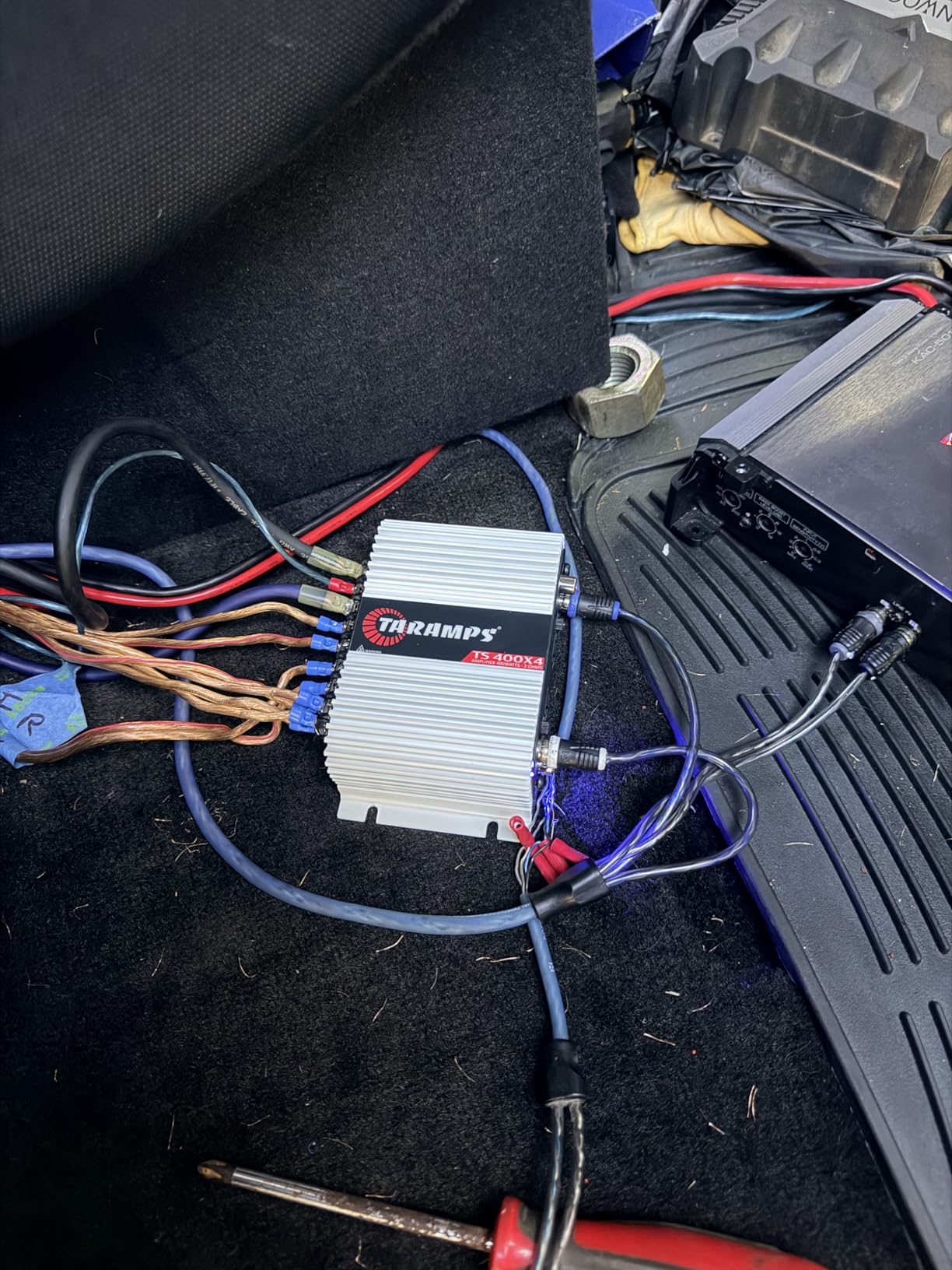 Taramps TS 400x4 400 watts RMS 4 Channels Full Range Car Audio Amplifier customer photo 2