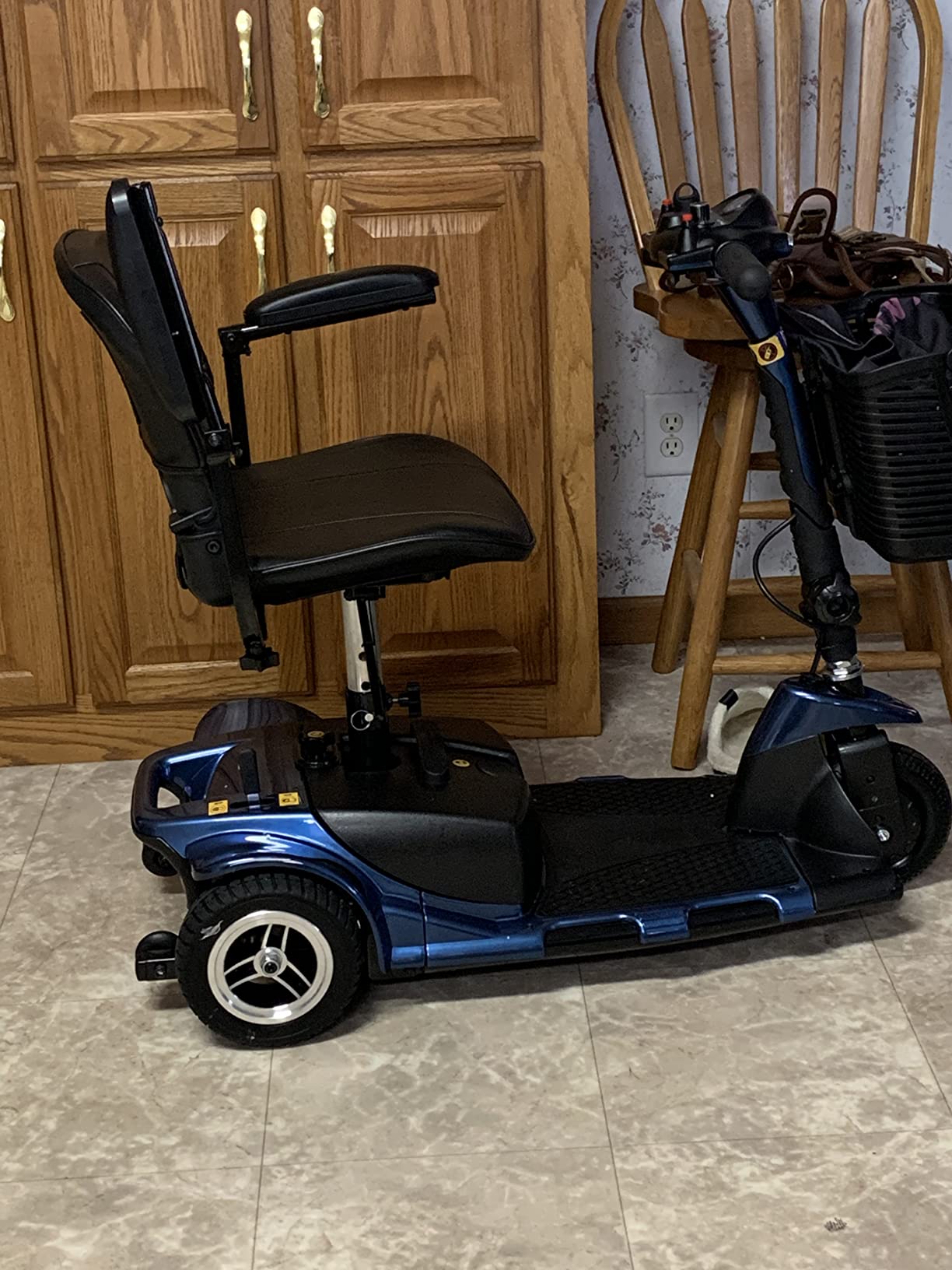 Vive 3 Wheel Mobility Scooter - Electric Powered Mobile Wheelchair Device for Adults - Folding, Collapsible and Compact for Travel - Long Range Power Extended Battery with Charger and Basket Included customer photo 2