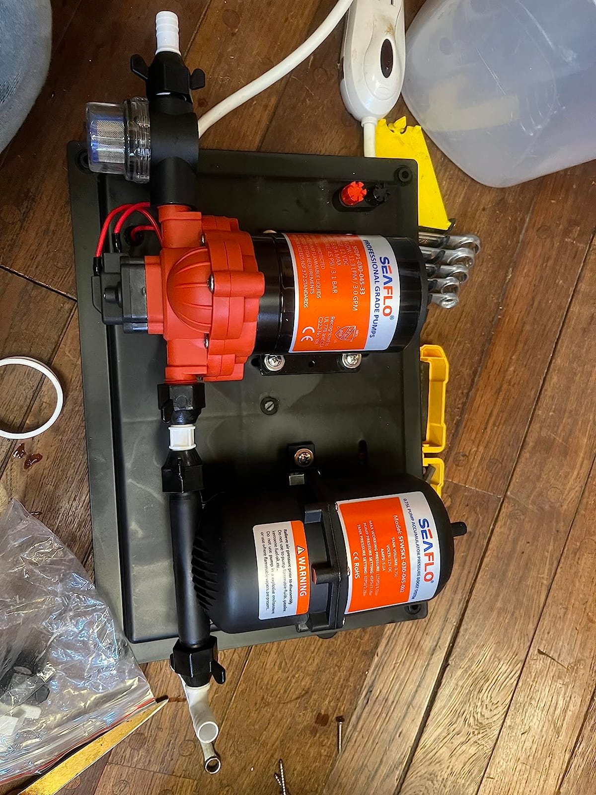 SEAFLO 33-Series Water Pump and Accumulator Tank System - 12V DC, 3.0 GPM, 45 PSI, 0.2 Gallon Tank - Reduces Cycling For Marine, Boat, RV, Off-Grid Applications- 4-Year Warranty! CE & RoHS Certified customer photo 1