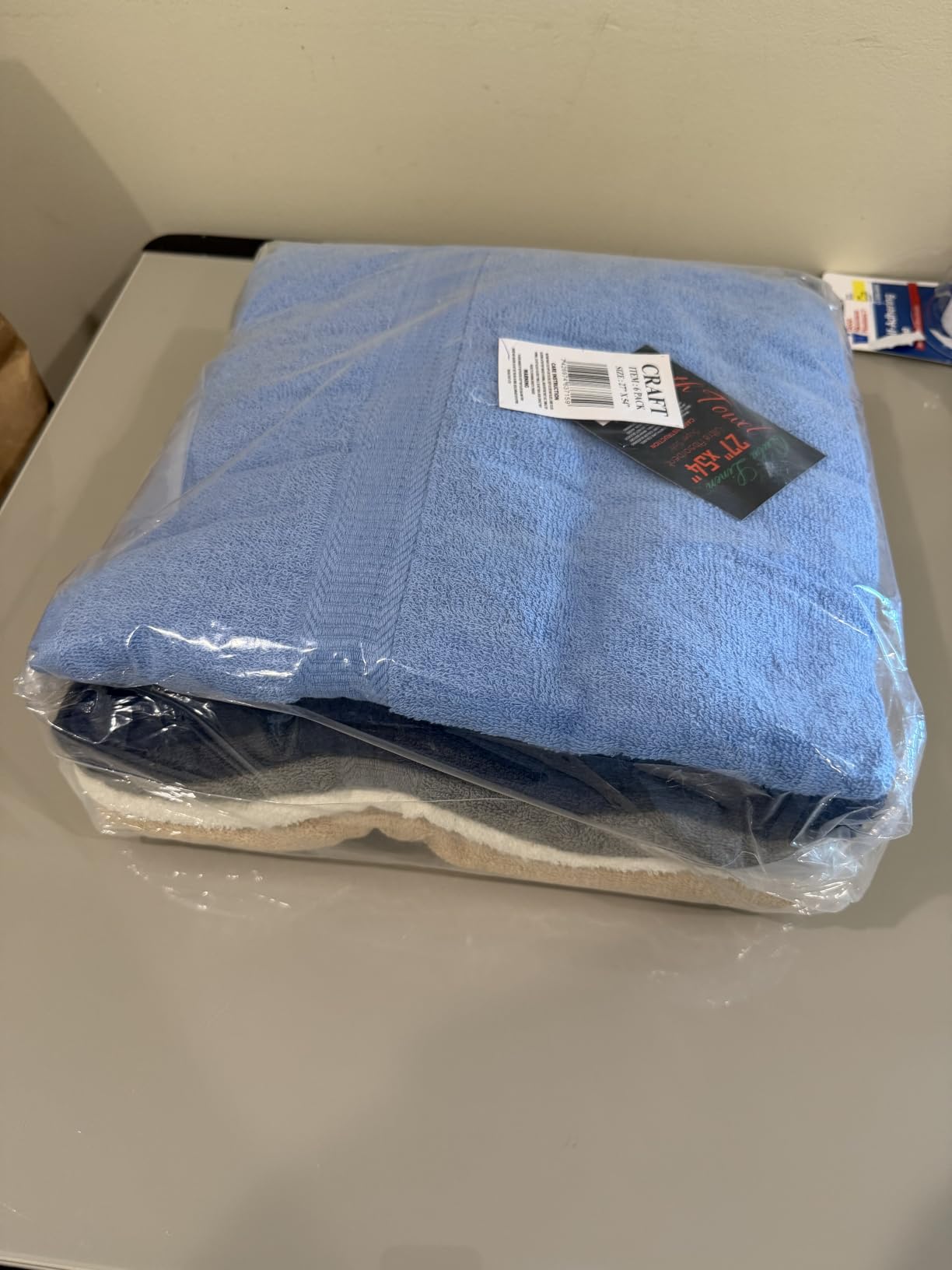 KAHAF Collection 6-Pack Bath Towels - Lightweight - Extra Absorbent - 100% Cotton - Shower towels (Multi, 27 inchesx54 inches) customer photo 1