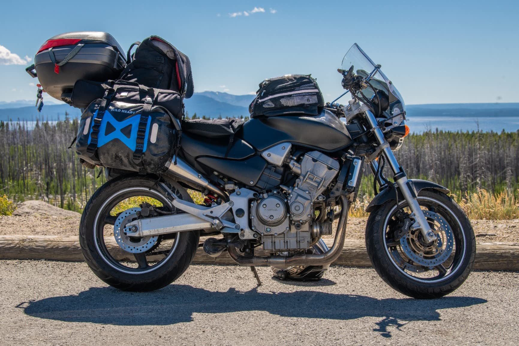540 Magnetic Tank Bag - Water-Resistant, Tear-Resistant, Industrial Grade Ballistic Nylon with Anti-Scratch Rubberized Bottom, Neodymium Magnets within Magnetic Wings - Black customer photo 1