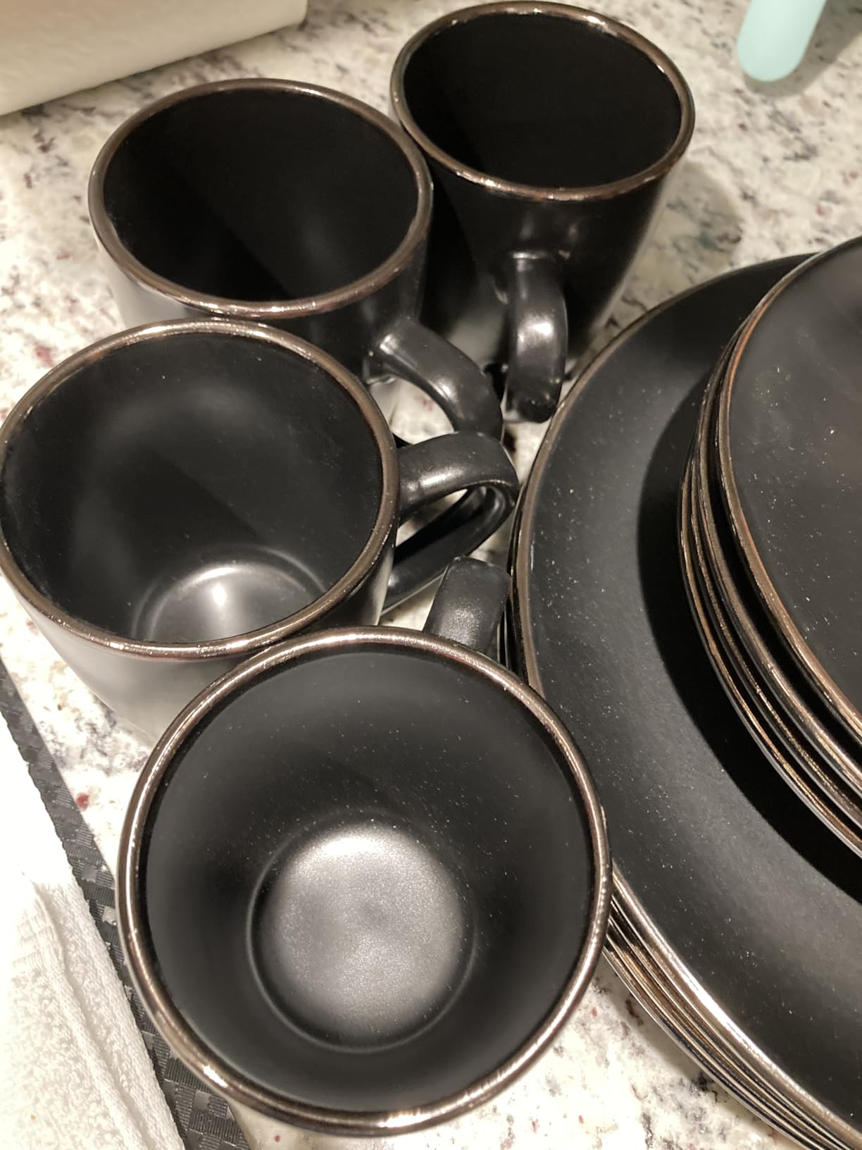 Gibson Home Rockaway 16-Piece Round Stoneware Dinnerware Set, Service for 4 - Black with Gold Rim Plates and Bowls, Microwave & Dishwasher Safe customer photo 2