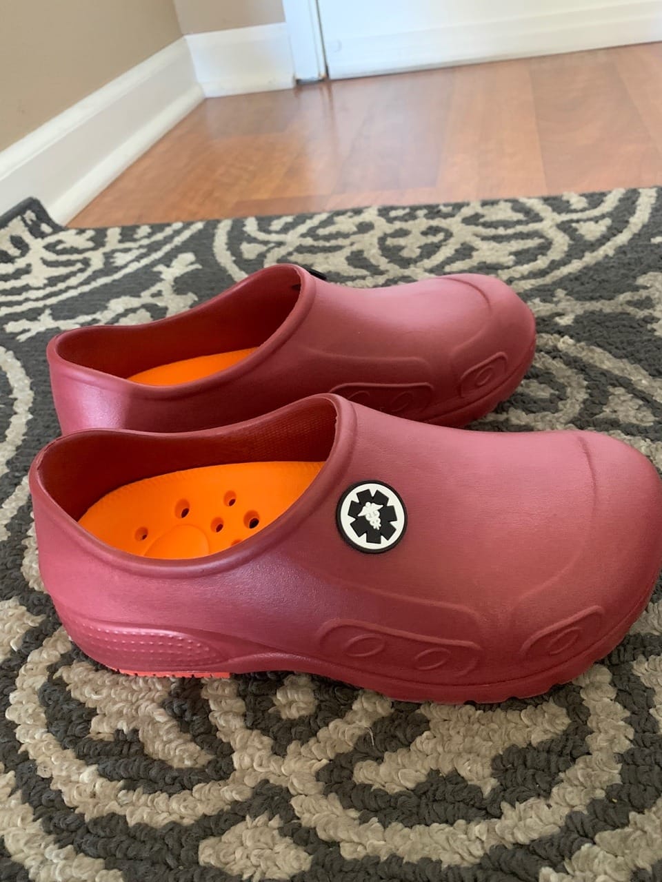 YUNGPRIME Men's and Women's Slip-Resistant Work Shoes - Nursing - Chef Shoes customer photo 1