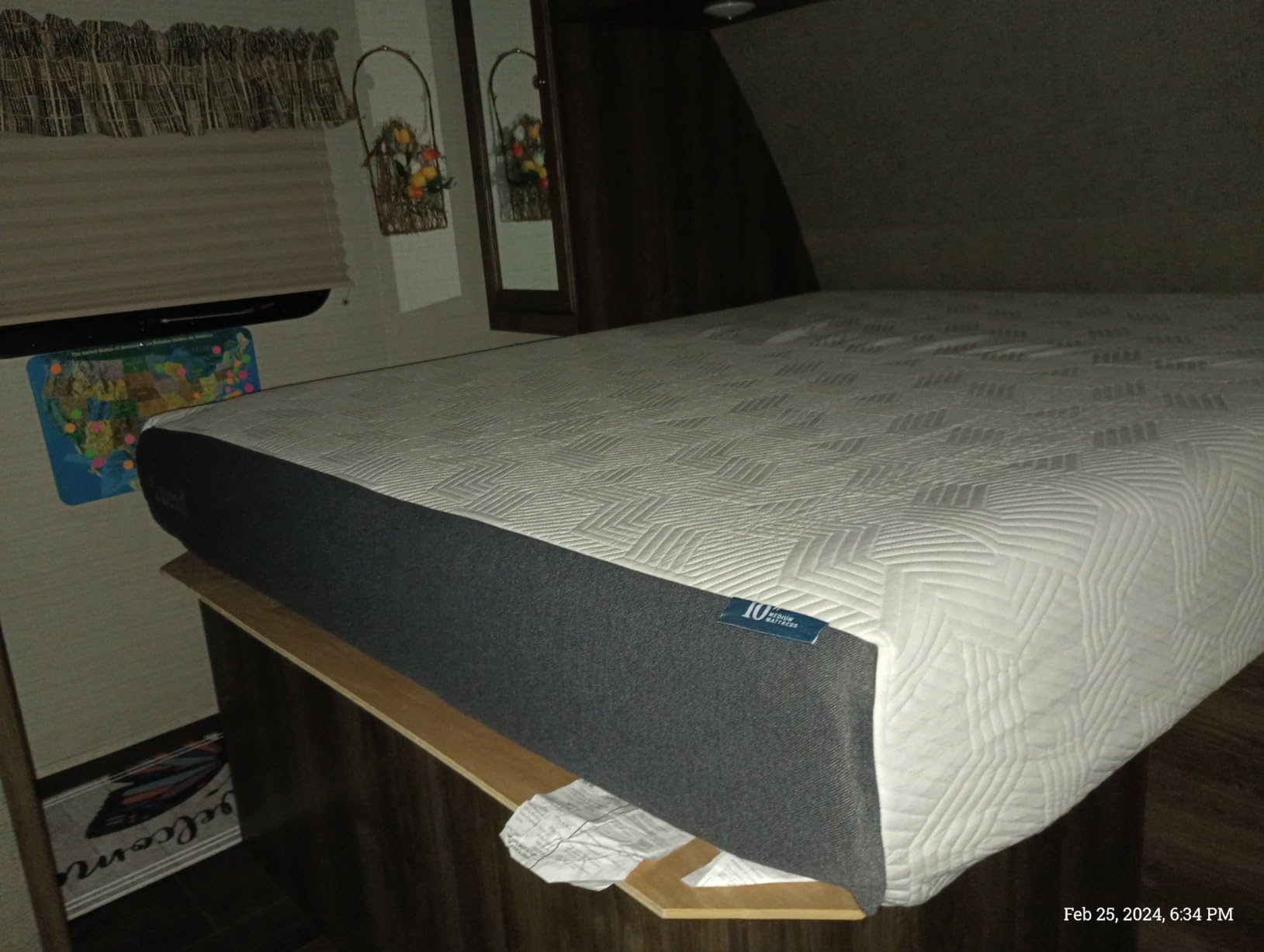 Lucid 10 Inch Memory Foam Mattress - Medium Feel - Infused with Refreshing Bamboo Charcoal and Cooling Gel - Bed in a Box - Temperature Regulating - Short Queen Size - RV or Camper Van Size customer photo 1