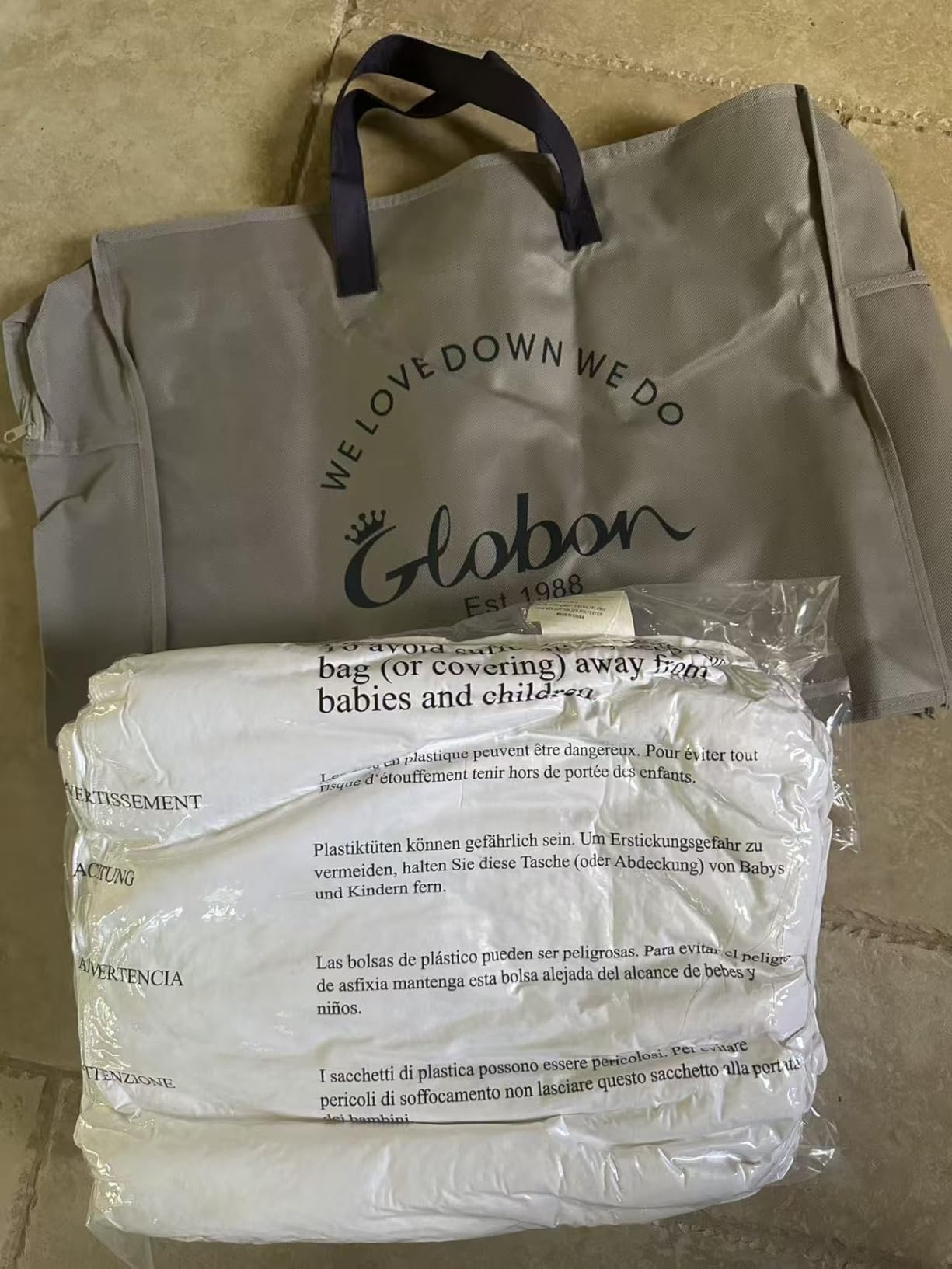 Globon Goose Down Comforter King Size, 800 Fill Power, All Season, White | Luxury Goose Down Duvet Insert, Medium Weight, Ultra Soft 420 Thread Count Noiseless Shell, 8 Corner Tabs, 106x90 inches customer photo 1