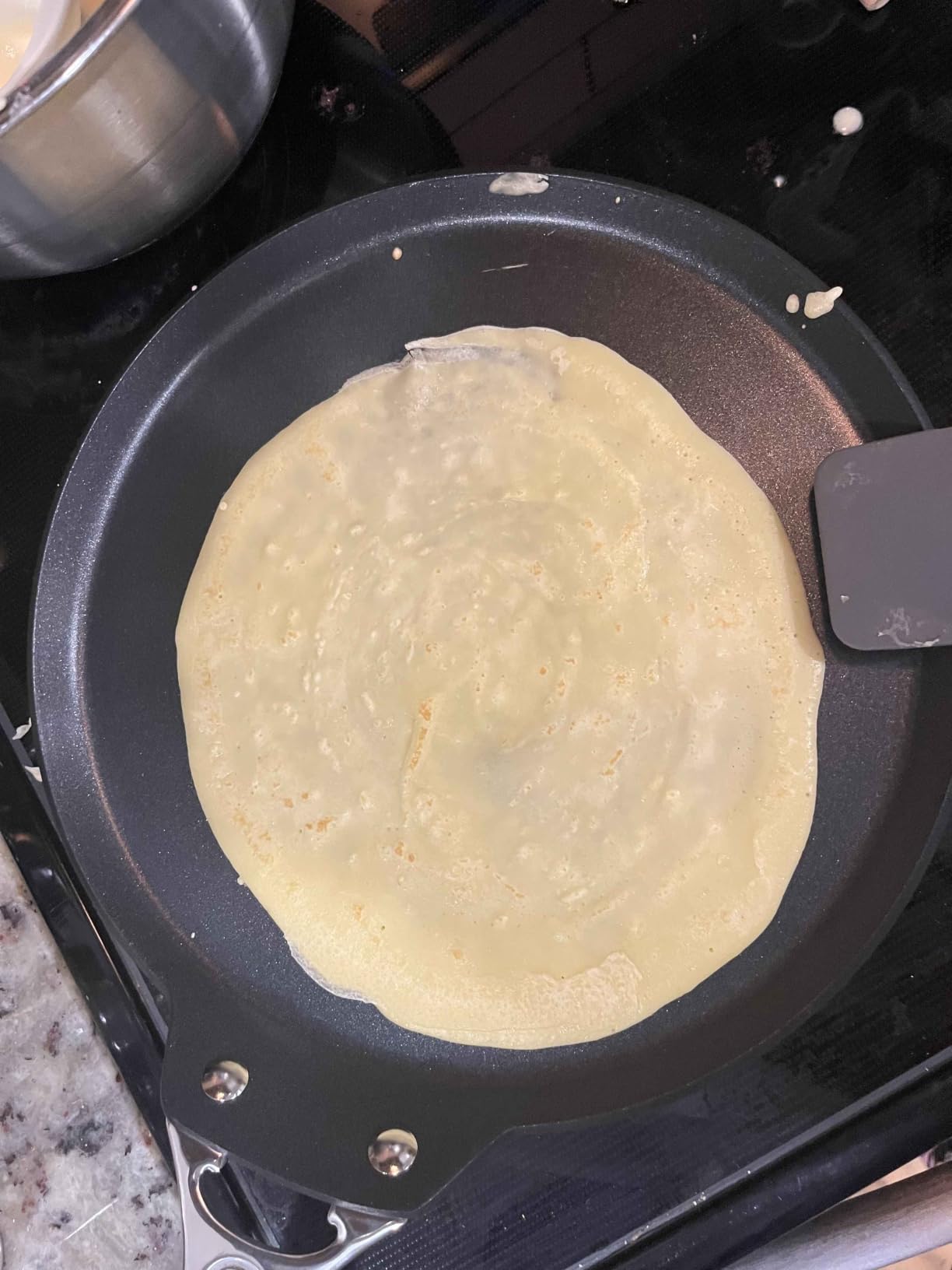 Le Creuset Toughened Nonstick PRO Crepe Pan with Rateau, 11