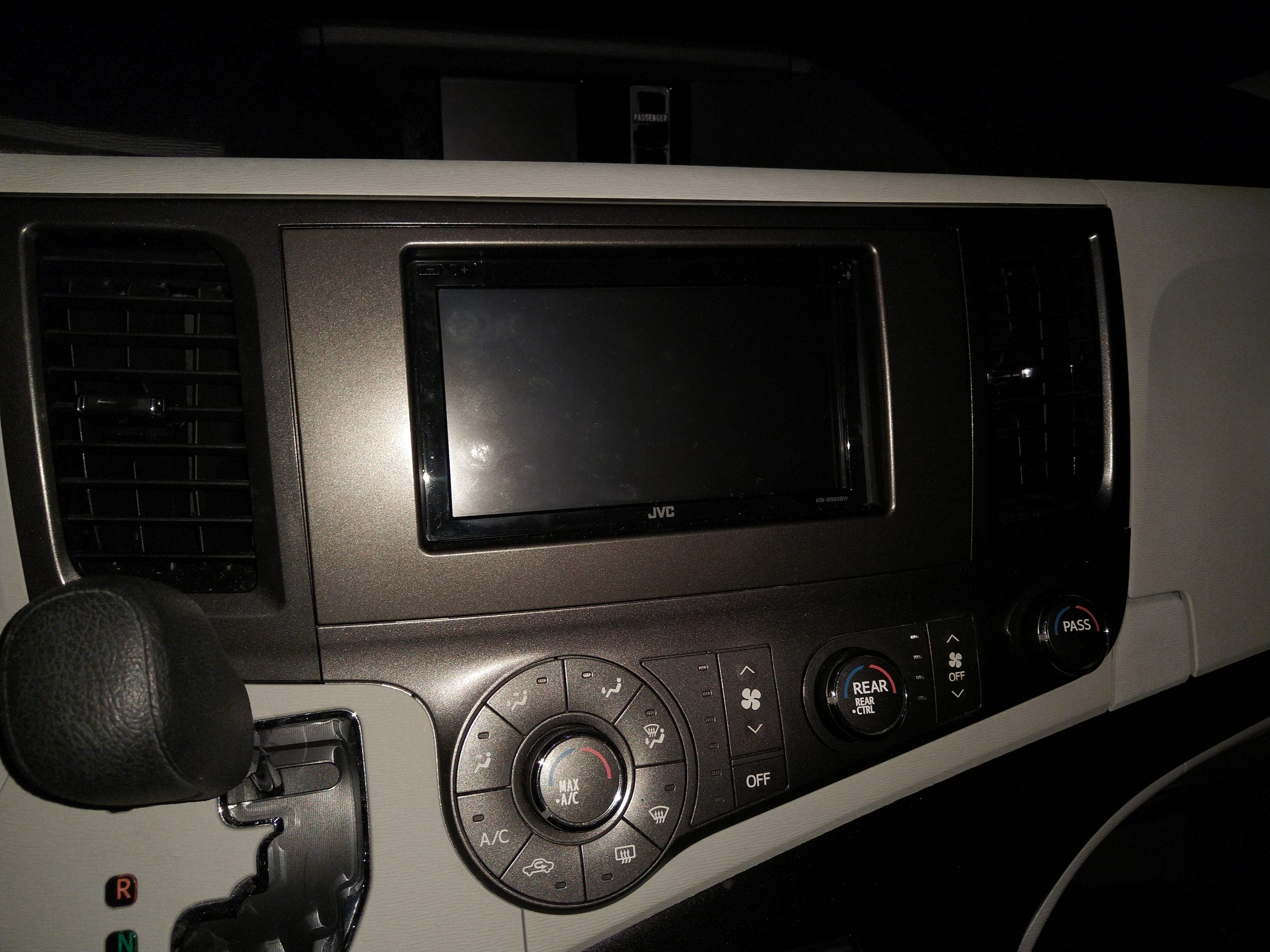 JVC KW-V960BW Built in Wi-Fi for Wireless CarPlay Android Auto, CD/DVD 6.8