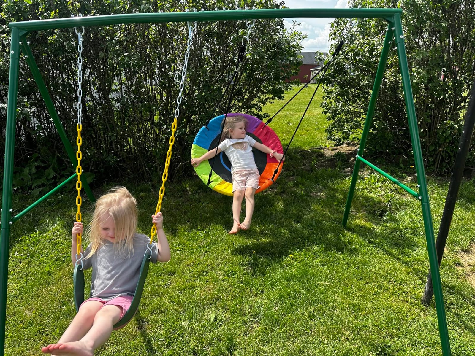 Trekassy 440lbs Swing Sets for Backyard, 2 Seat Saucer & Belt Swing - Green customer photo 1