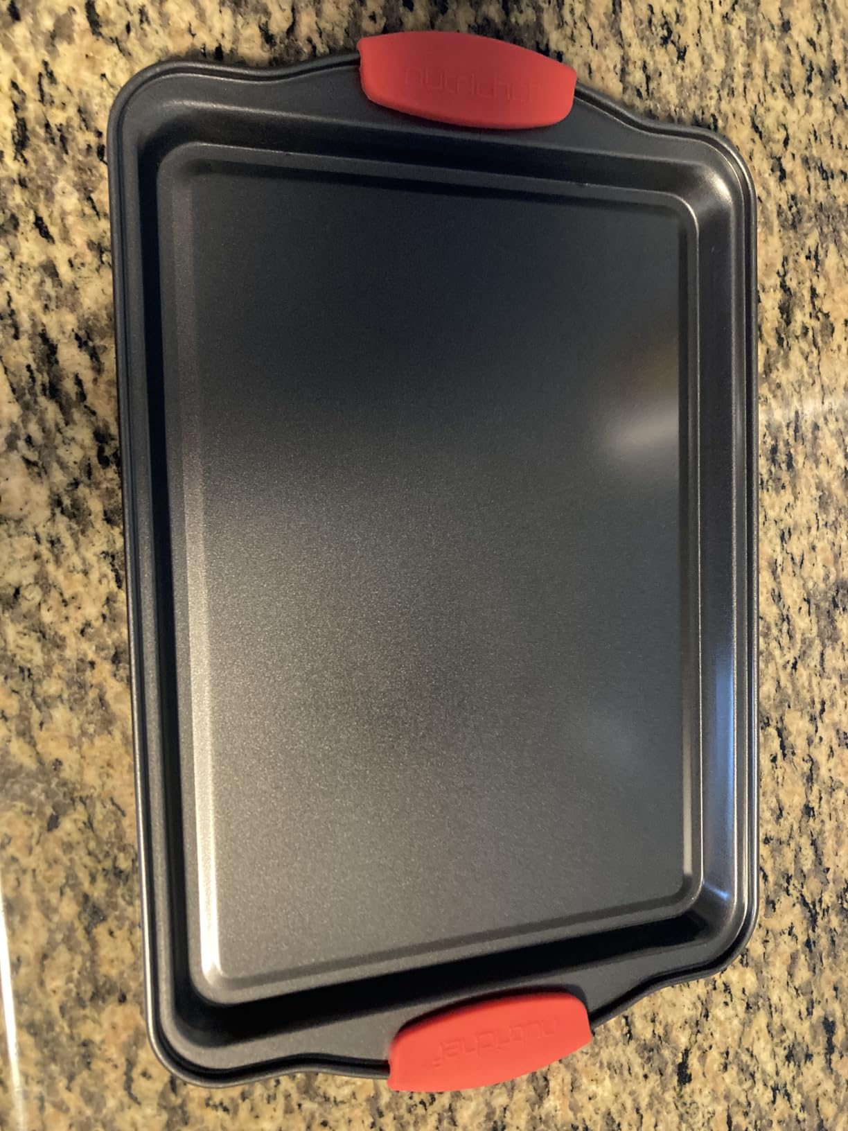 GoodCook 3-Piece Nonstick Cookie Sheets - Carbon Steel Baking Sheet Set with Non Stick Coating & Red Silicone Handles - Oven Pans for Family Baking customer photo 2