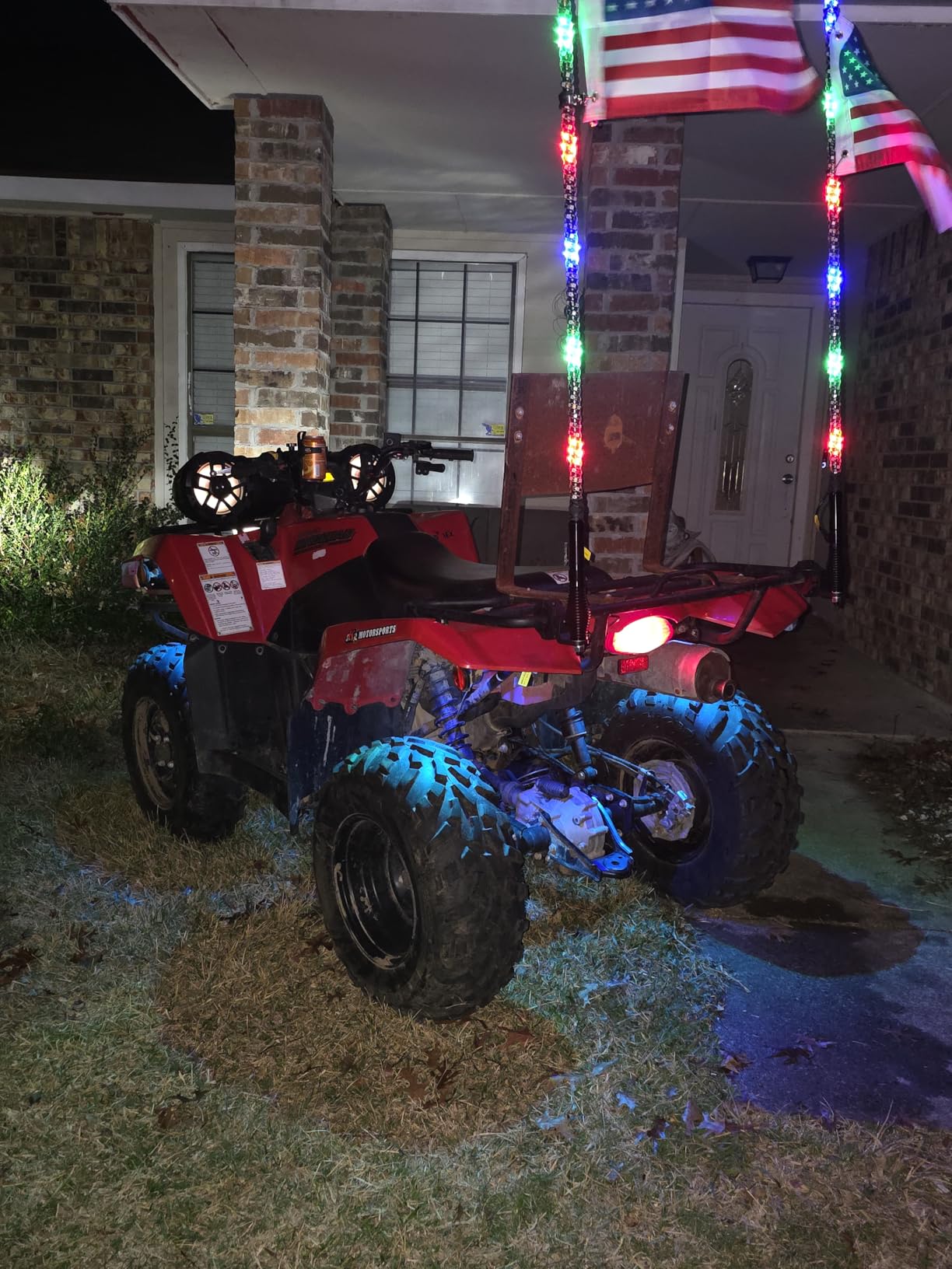 BOSS Audio Systems ATV8BRGB ATV UTV Sound System - 8 Inch Speakers, 1.5 Inch Tweeters, Full Range, IPX5 Weatherproof, Bluetooth, Built-in Amplifier, Multi-Color Illumination, Golf Cart Compatible customer photo 1