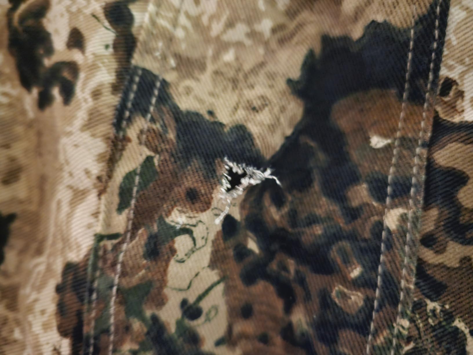 HOT SHOT Men's Insulated Camo Bib, Ultra-Quiet Adjustable Overalls, Cold Weather Hunting Coveralls for Men customer photo 2