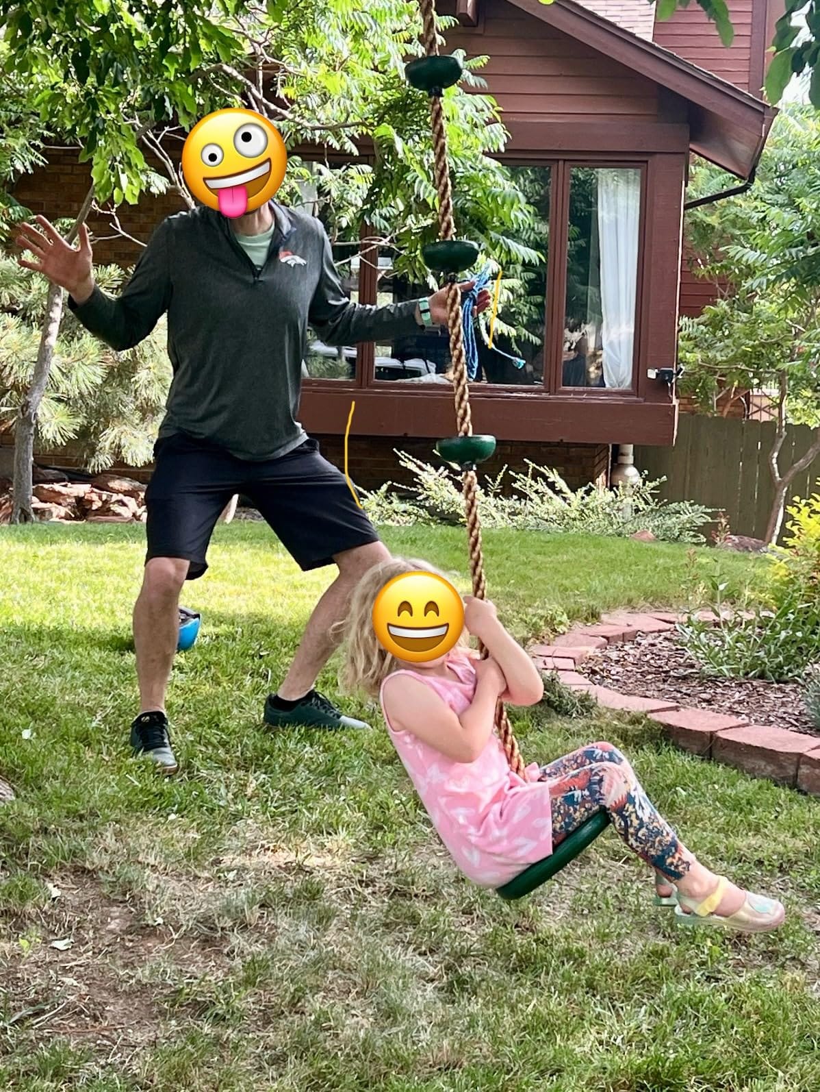 DECORLIFE Tree Swing for Kids, Adjustable Rope Swing Disc Swing for Outside with Platform Carabiners and Strap Outdoor, Playground Accessories, Green customer photo 1