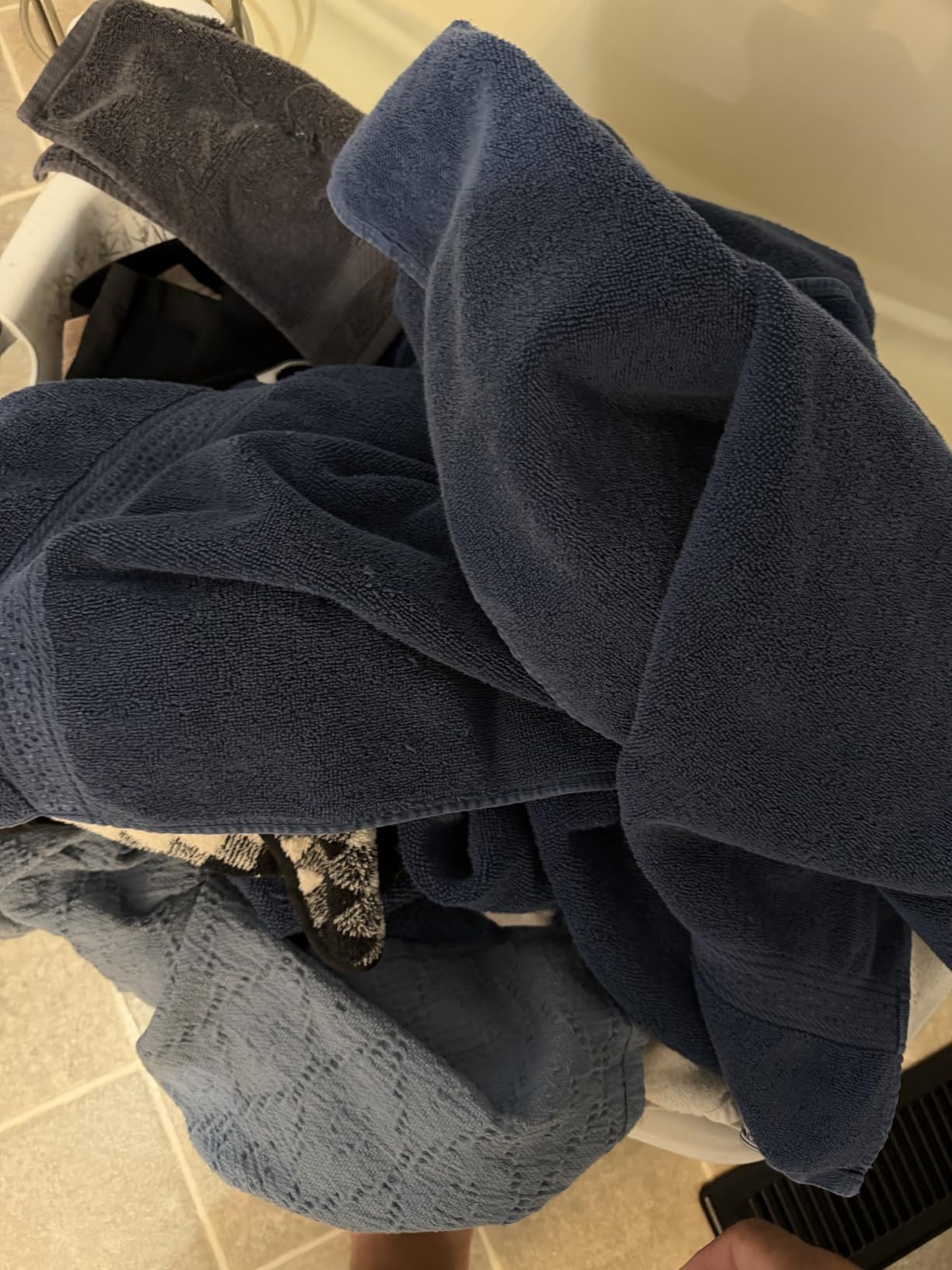 Utopia Towels 8 Piece Majestic Plush Luxury Towel Set, Cotton, Cool Grey customer photo 2