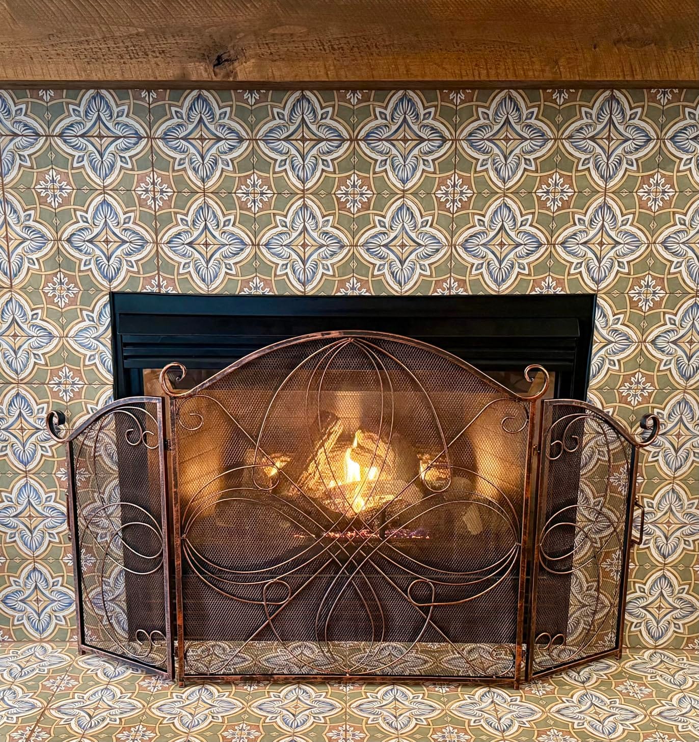 Best Choice Products 3-Panel 55x33in Solid Wrought Iron See-Through Metal Fireplace Screen, Spark Guard Safety Protector w/Decorative Scroll - Pewter customer photo 2