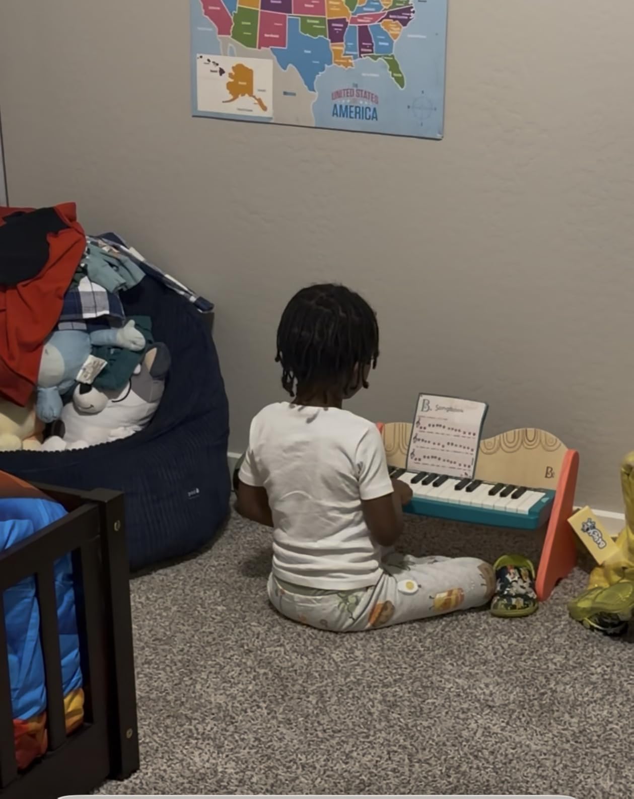 B. toys Wooden Toy, Mini Maestro with Color-Coded Songbook | Wooden toy with color-coded keys and songbook featuring 6 classical compositions; fully assembled for early music; 3+ Years customer photo 2