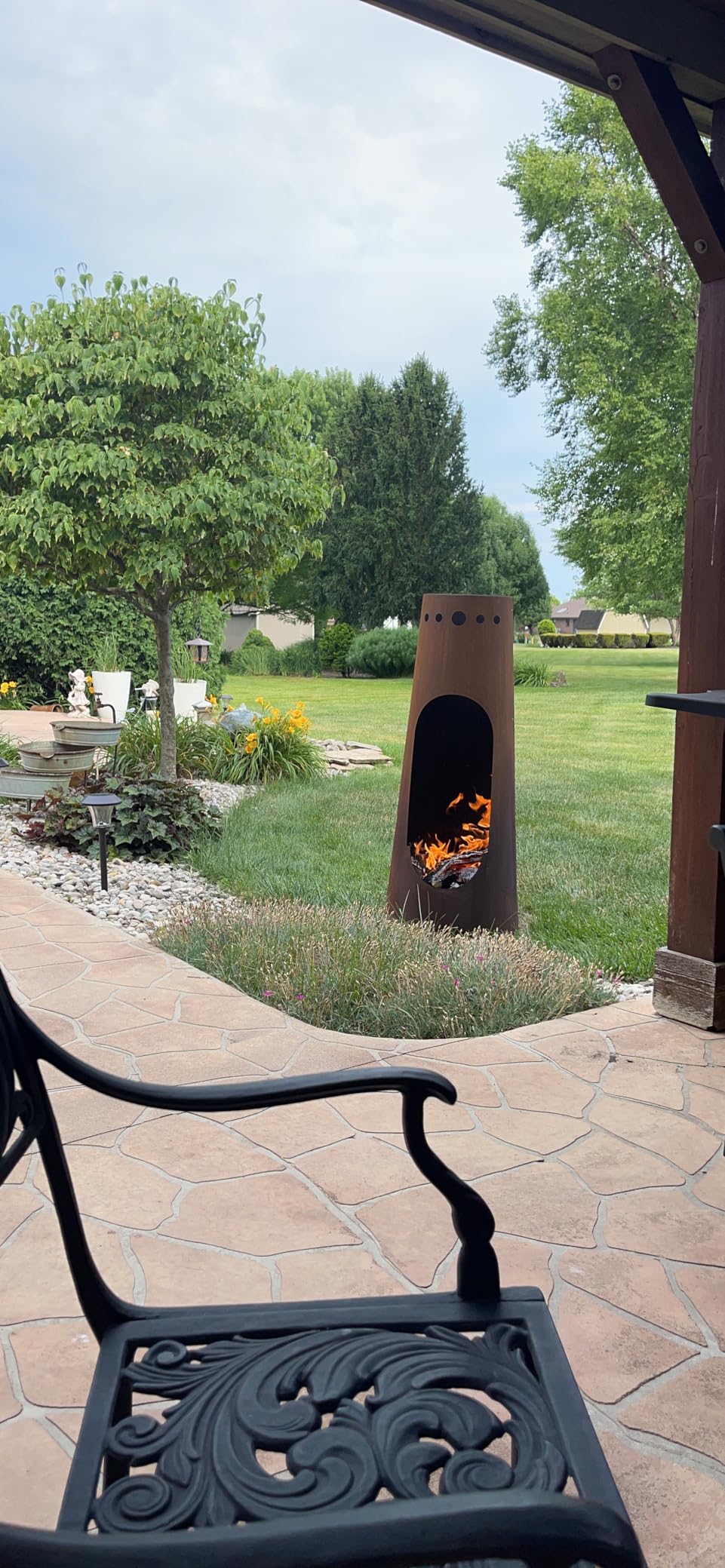 Sunnydaze Santa Fe 50-Inch Chiminea Outdoor Fire Pit - Wood-Burning Chiminea Outdoor Fireplace with Wood Grate - Rustic Patina Finish customer photo 1